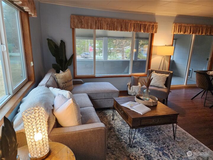 Property Photo:  2623 S Lake Stevens Road  WA 98258 