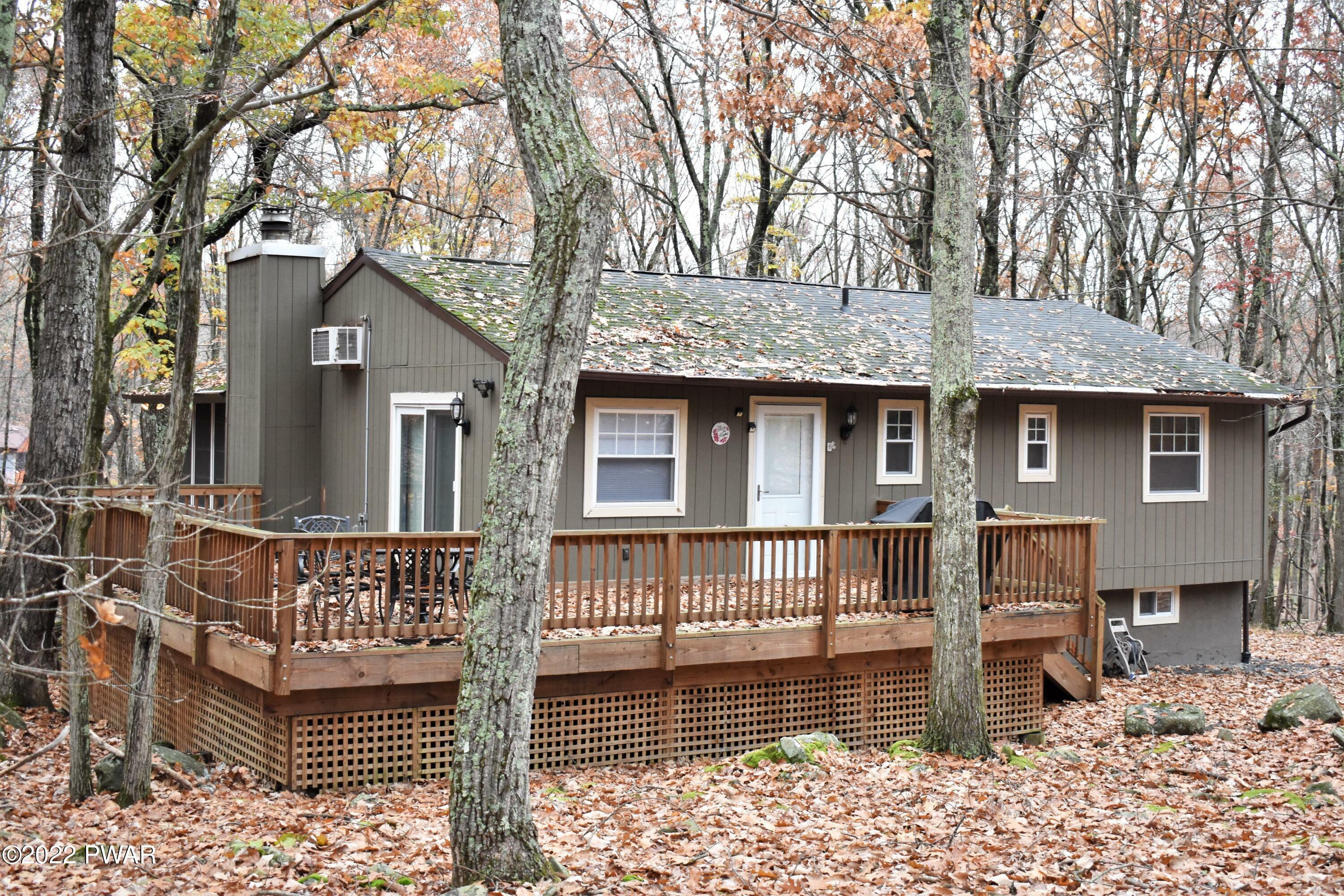 Property Photo:  116 Blue Shelf Lane  PA 18428 