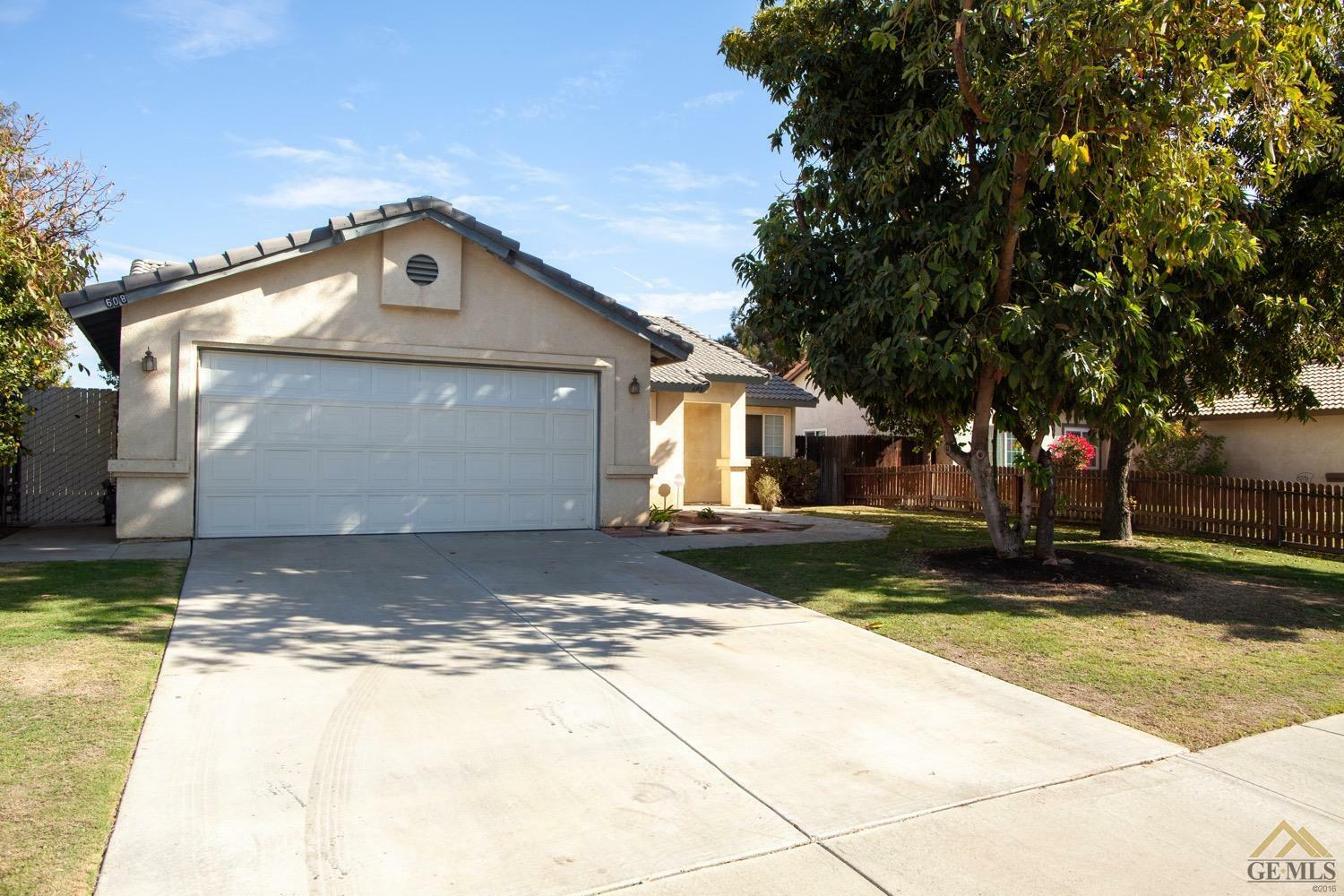 608 Mondavi Way  Bakersfield CA 93312 photo