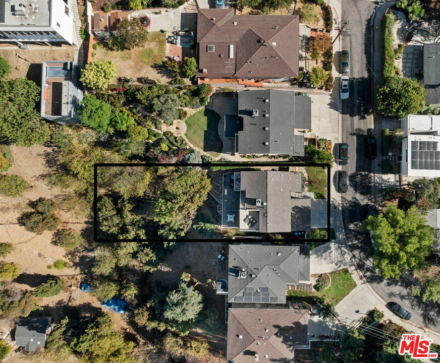 Property Photo: 1895 Lucretia Ave CA 90026