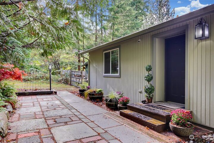 Property Photo: 26911 312th Avenue SE WA 98051