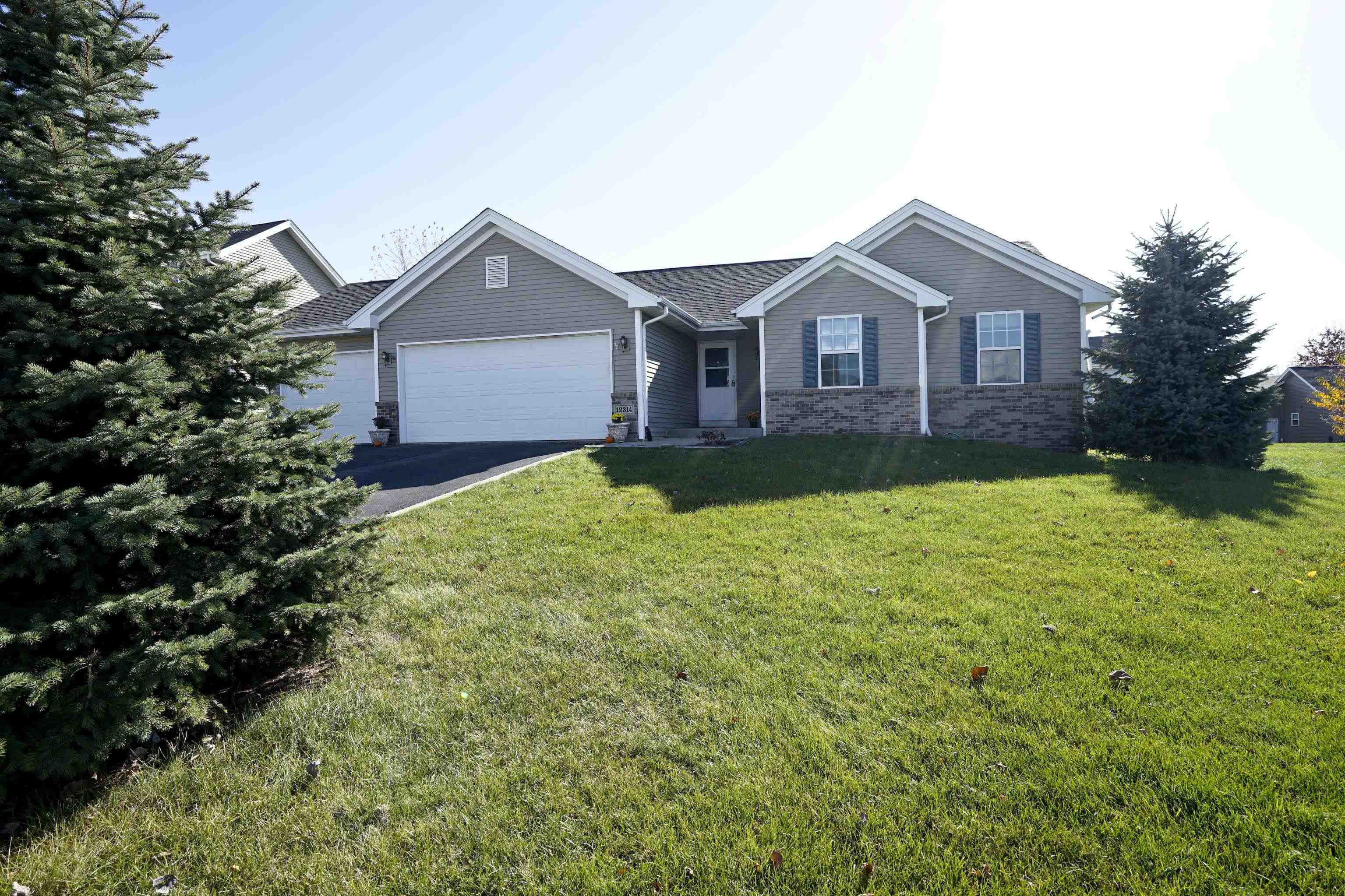 Property Photo:  12314 Barberry Drive  IL 61088 