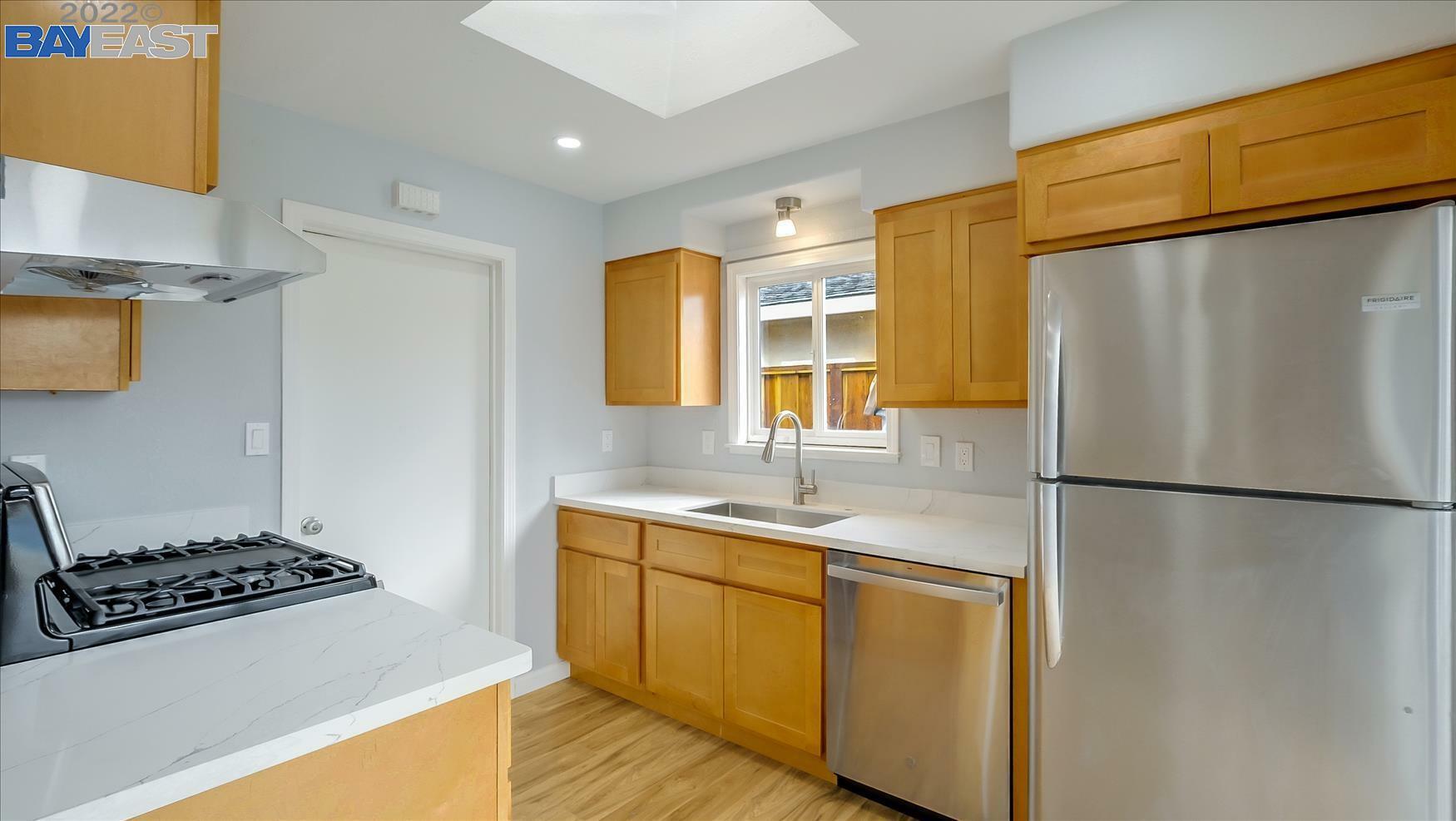 Property Photo:  39471 Blue Fin Way  CA 94538 