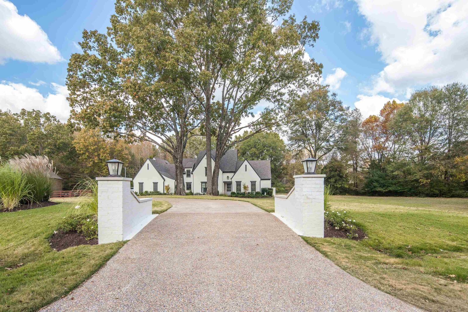 Property Photo:  1130 Poplar Acres St  TN 38017 