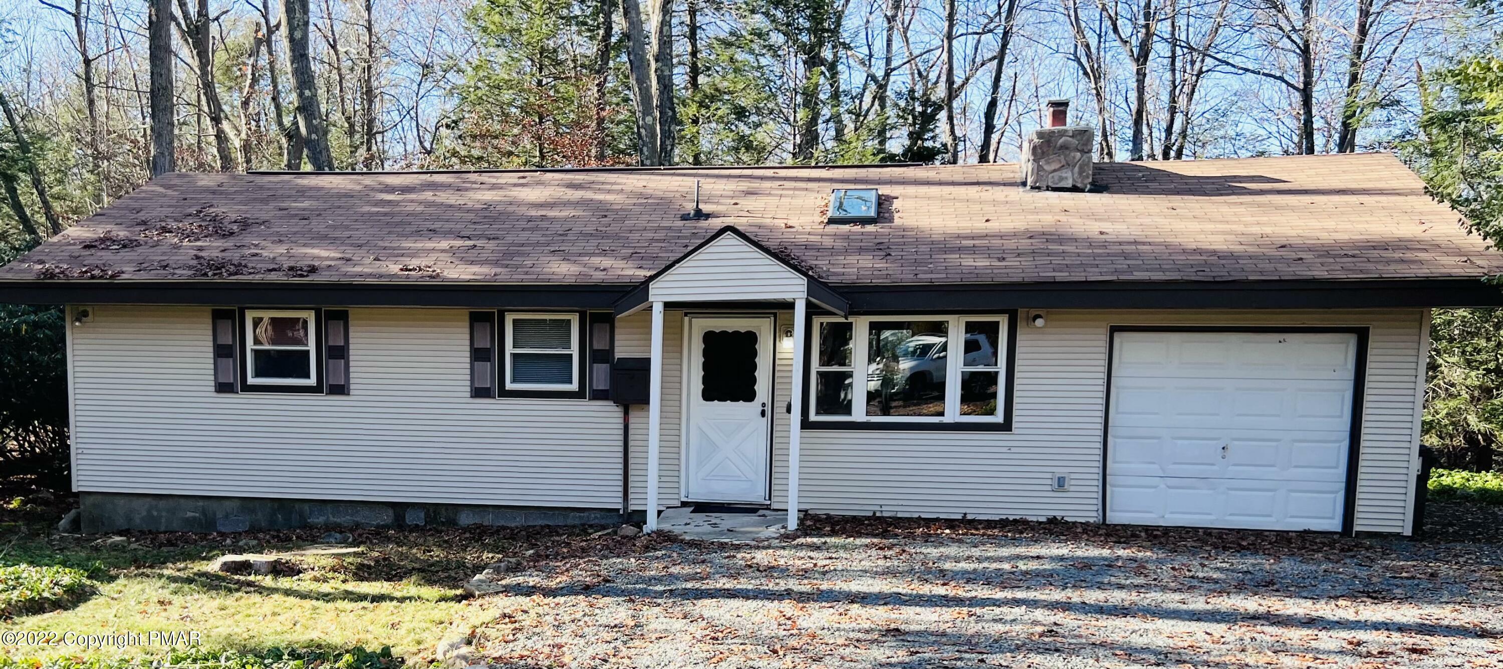 Property Photo:  711 Squirrel Circle  PA 18466 