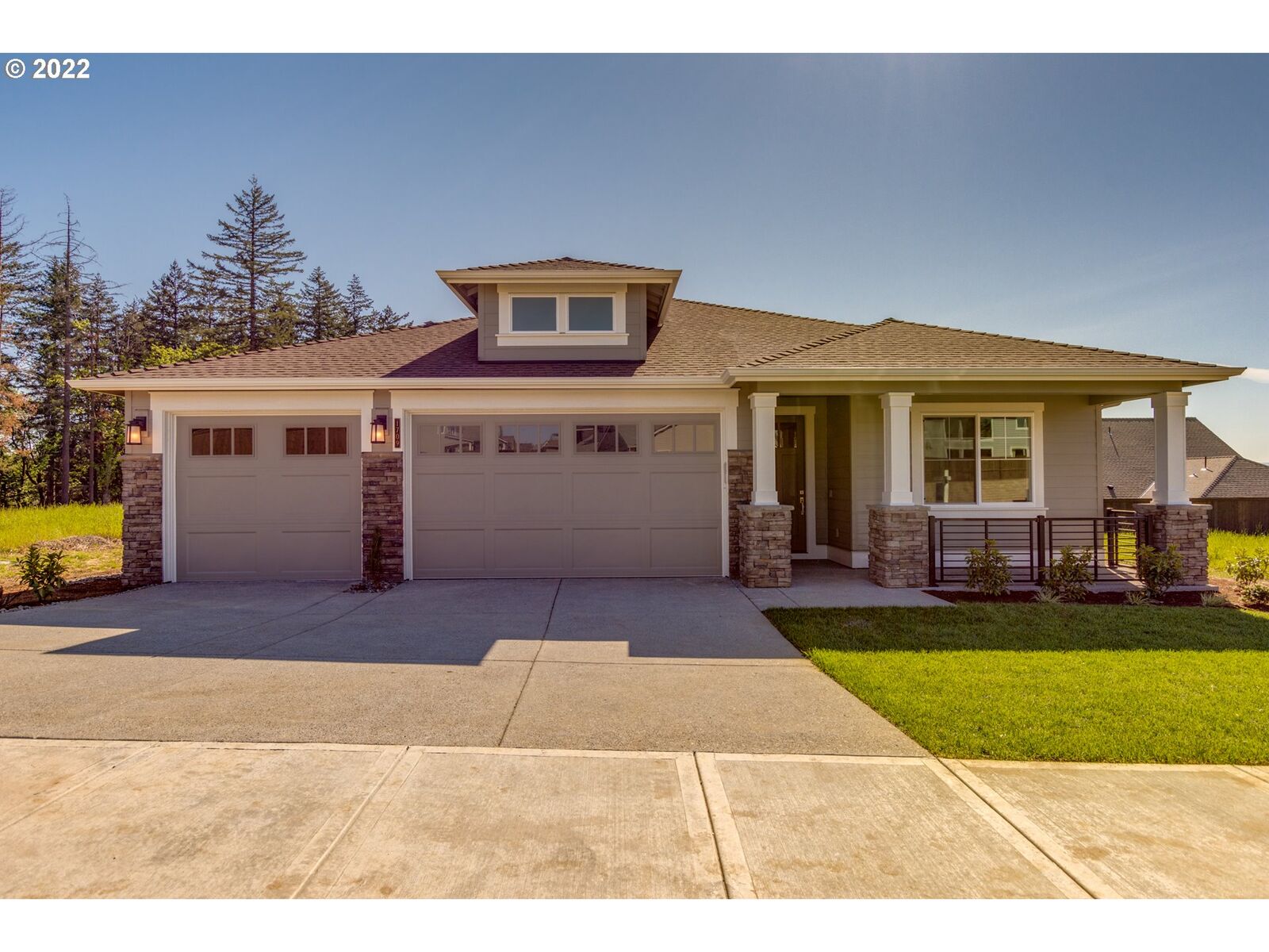 Property Photo:  13704 NE 102nd St  WA 98682 