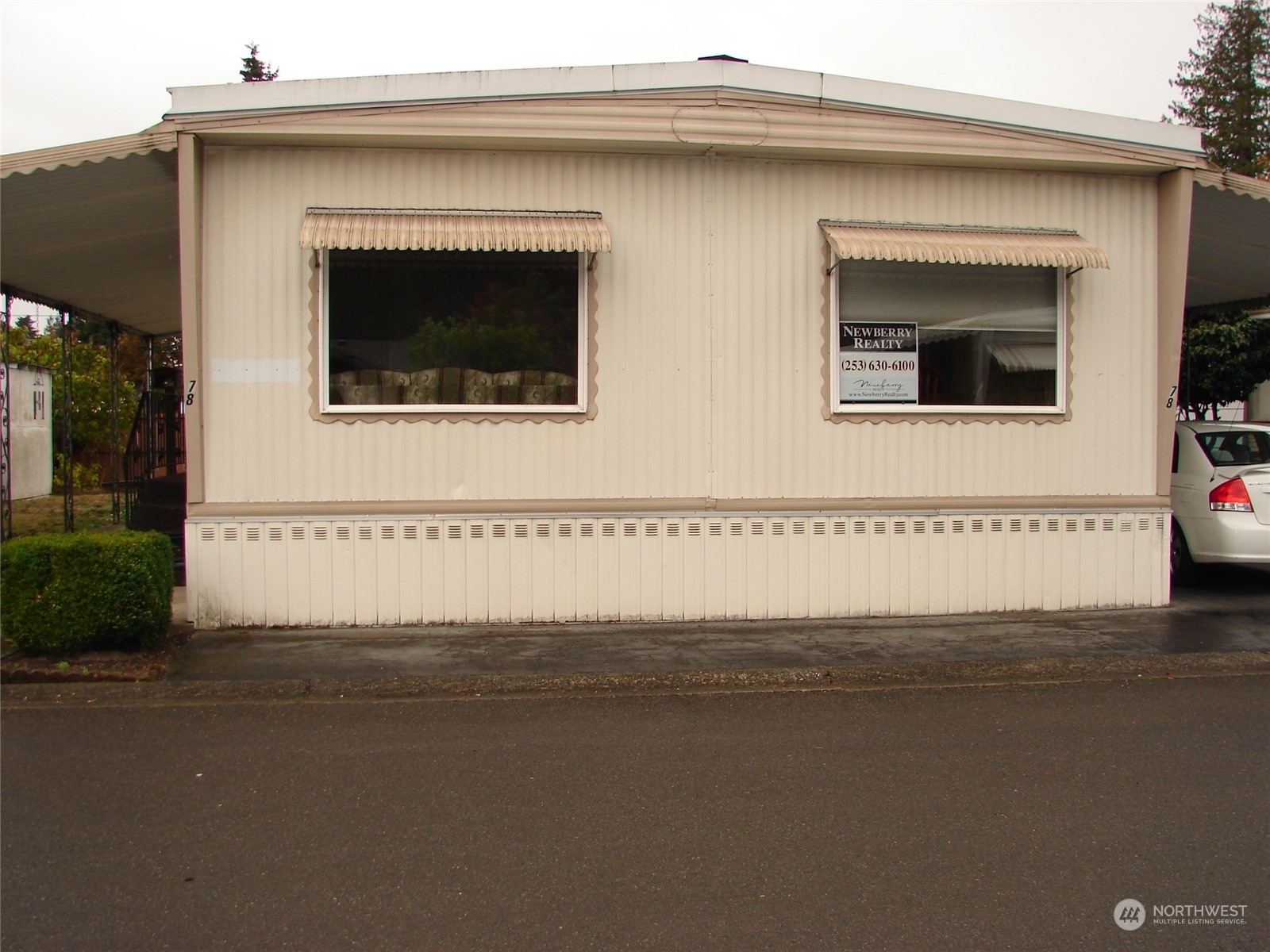 Property Photo: 2302 R Street SE 78 WA 98002