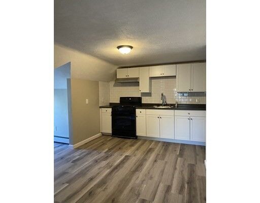 Property Photo:  4 Butler Ave 5  MA 01923 