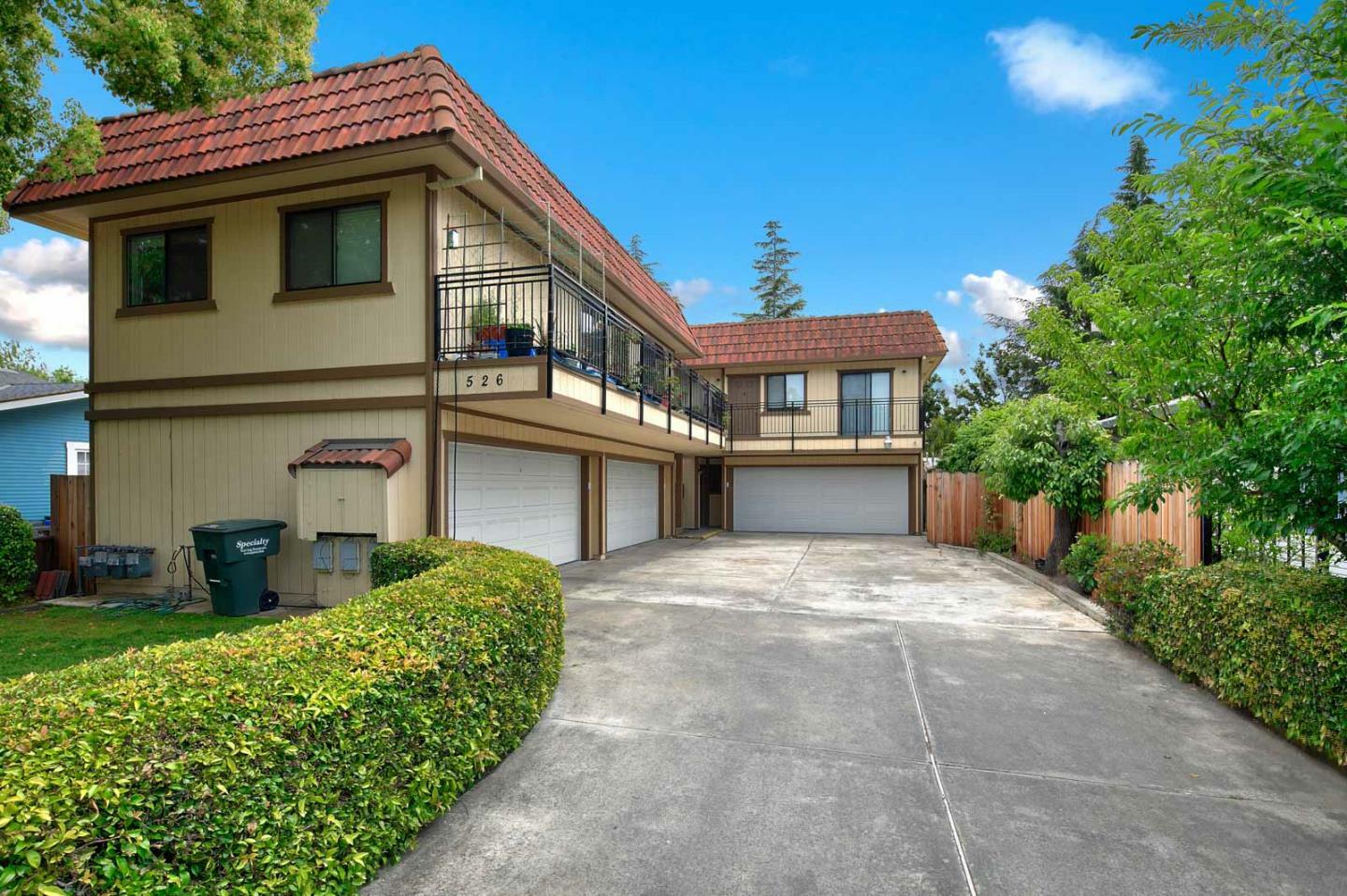 Property Photo:  526 East Washington Avenue  CA 94086 
