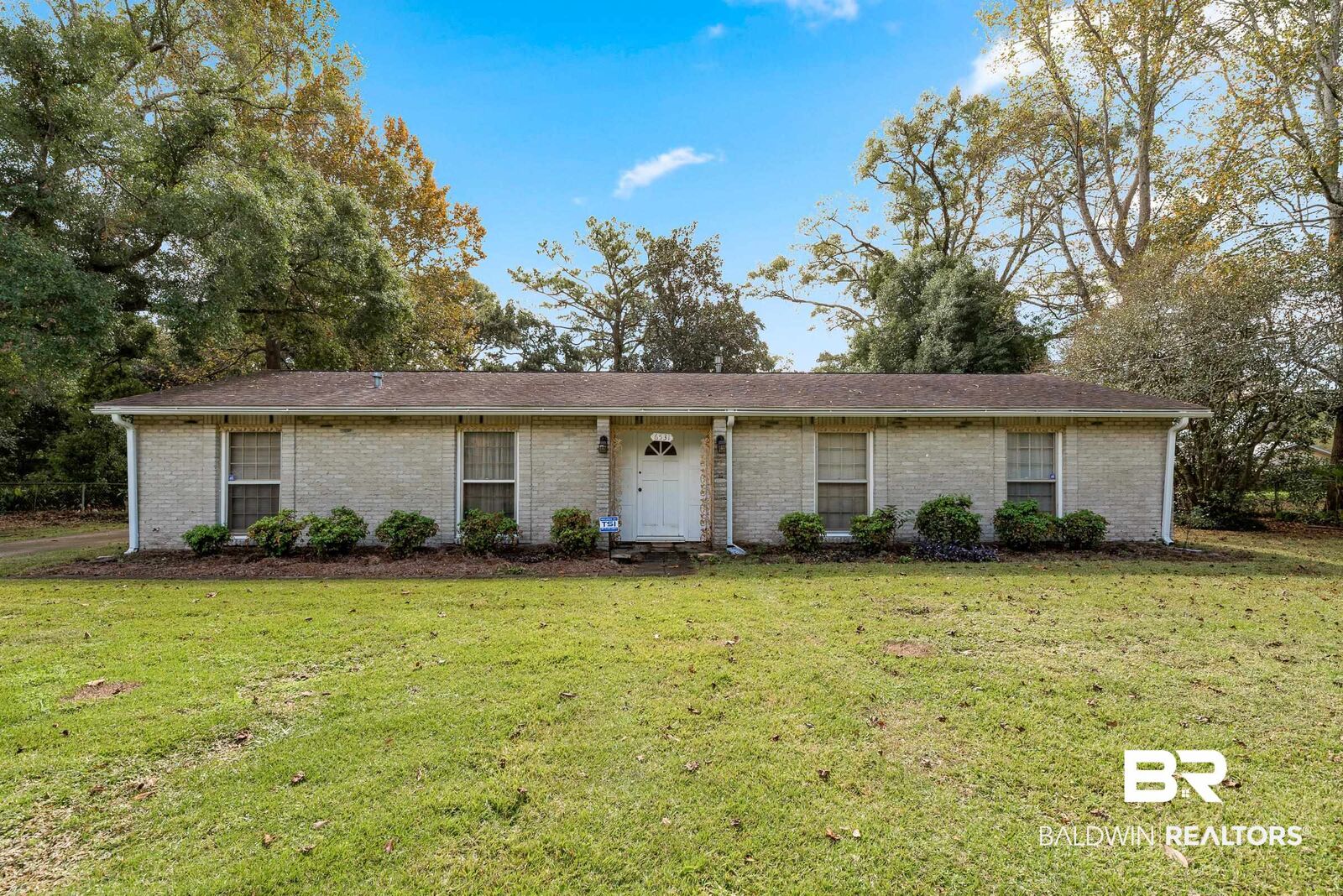 Property Photo:  6531 Rose Avenue  AL 36619 