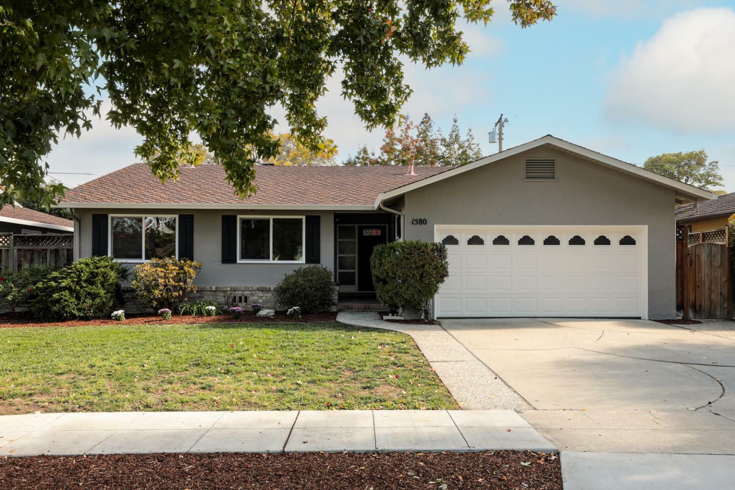 Property Photo:  1580 Warbler Avenue  CA 94087 