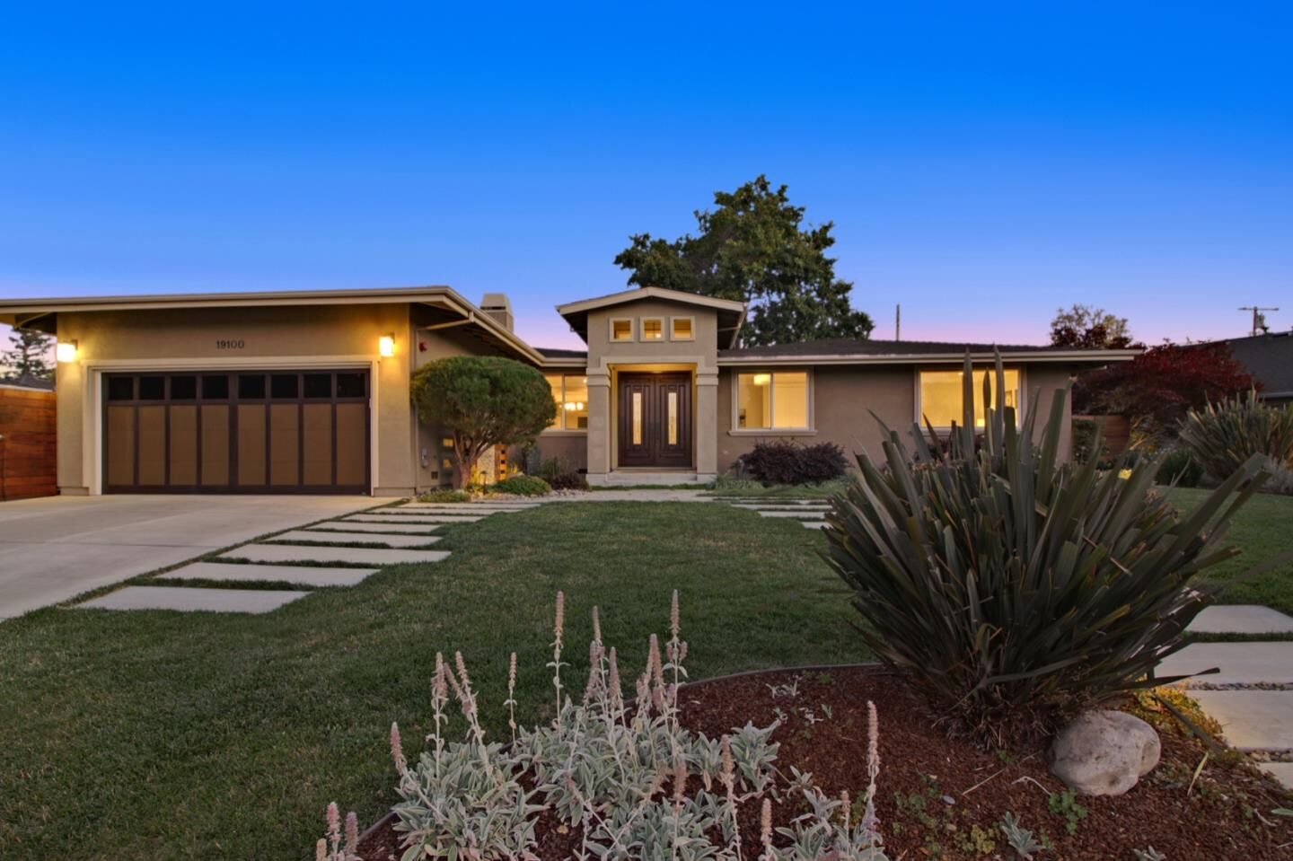 Property Photo:  19100 Brooknoll Court  CA 95070 
