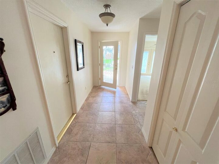 Property Photo: 753 Dunlap Circle FL 32708
