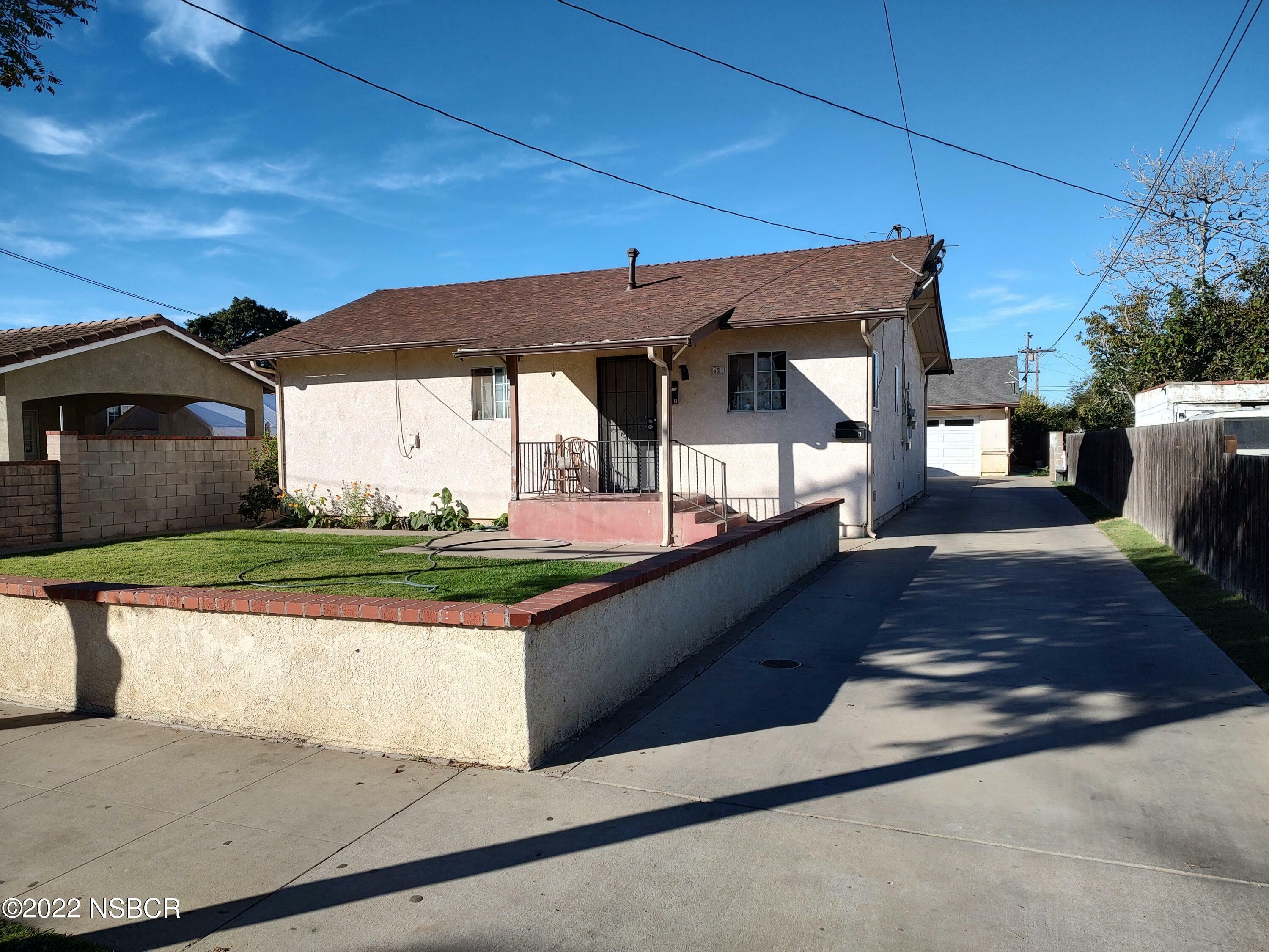 Property Photo:  521 N Benwiley Avenue A &Amp B  CA 93458 