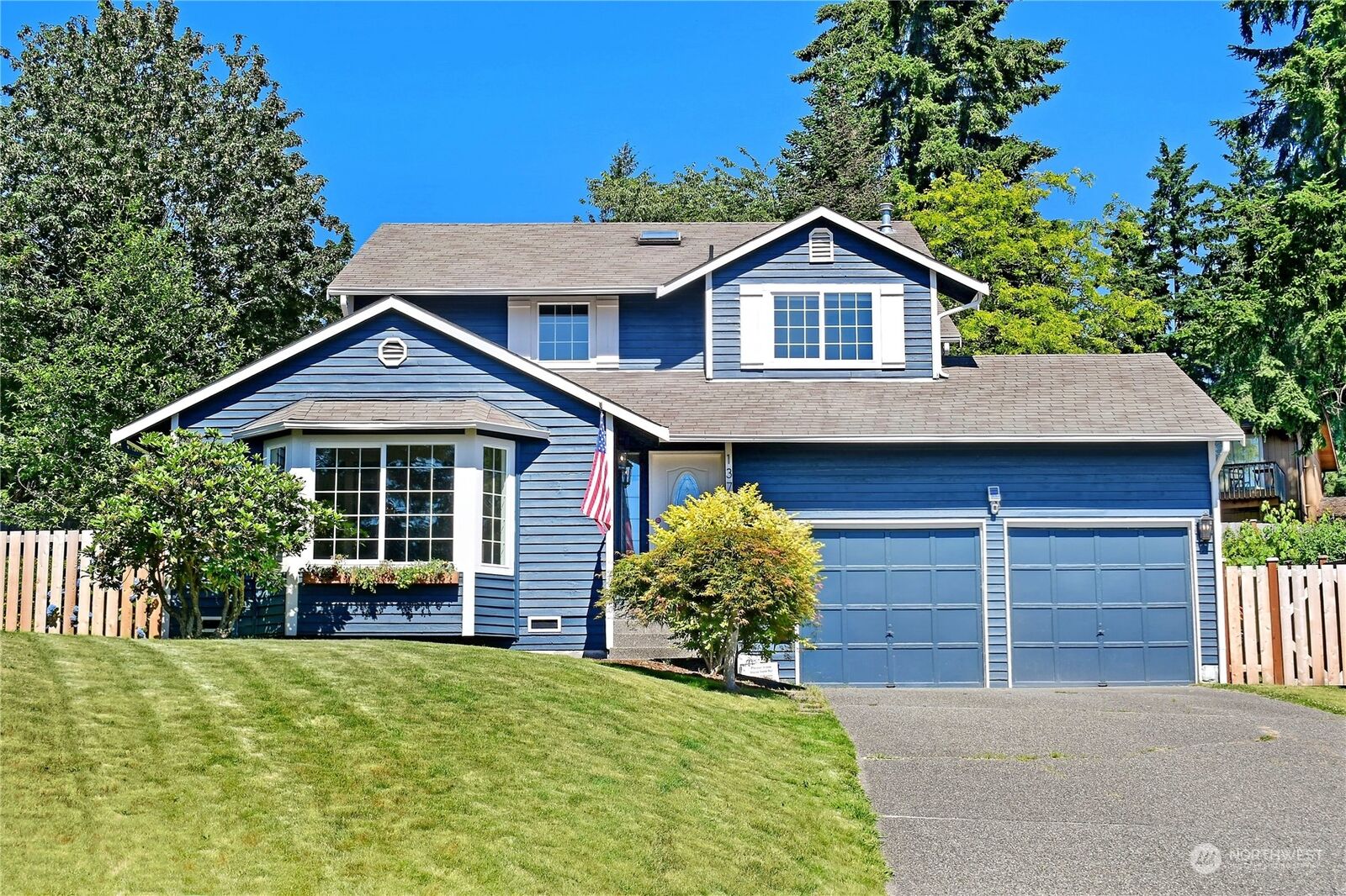 Property Photo:  13735 SE 199th Place  WA 98058 