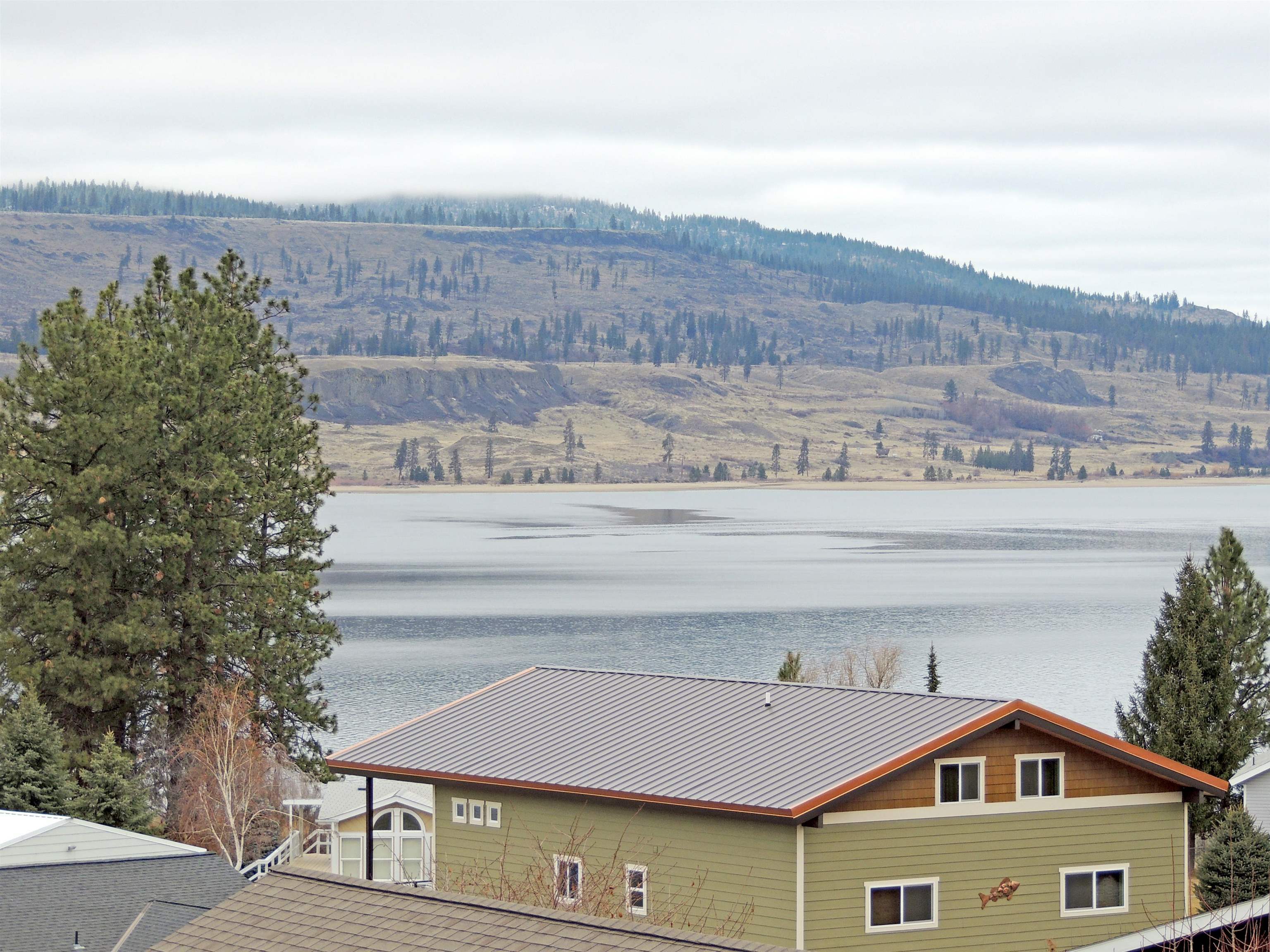 Property Photo: 3416 Sandy Dr WA 99122