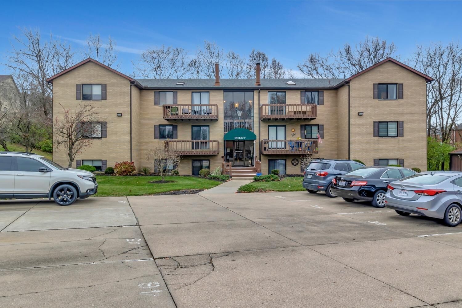 Property Photo:  2047 Woodtrail Dr 48  OH 45014 