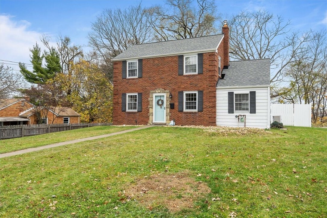 Property Photo:  8010 Manville Drive  PA 15237 