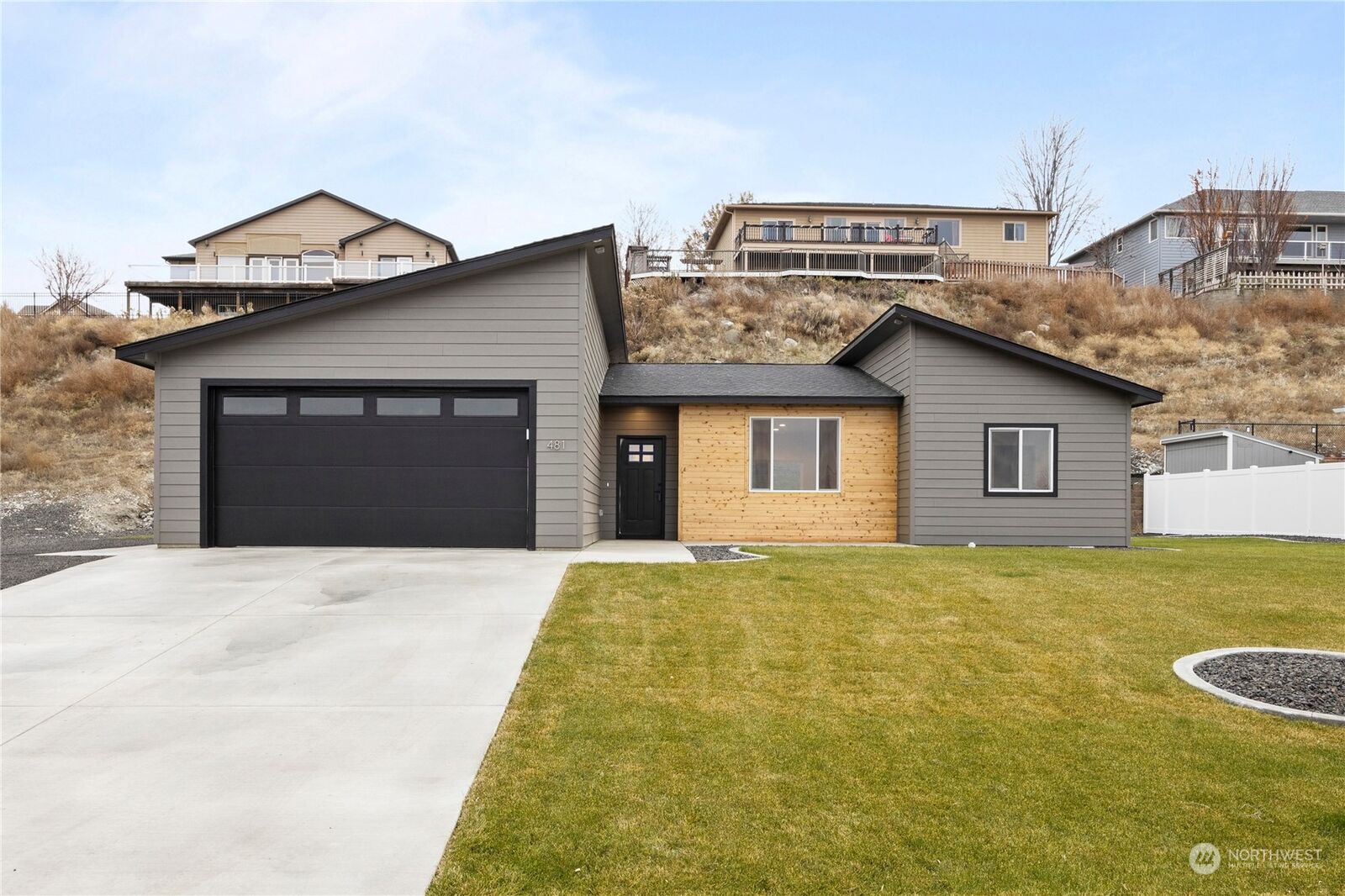 Property Photo:  481 Stacy Drive SE  WA 98837 