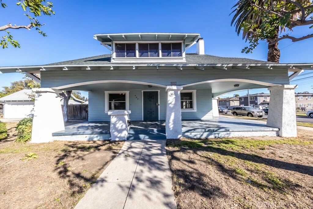 Property Photo:  404 Beverly Sq  CA 91762 