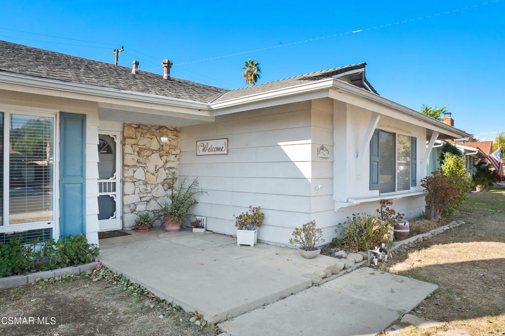 Property Photo:  1363 Hendrix Avenue  CA 91360 