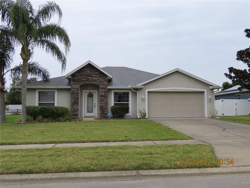 Property Photo:  960 Leyburn Drive  FL 32725 