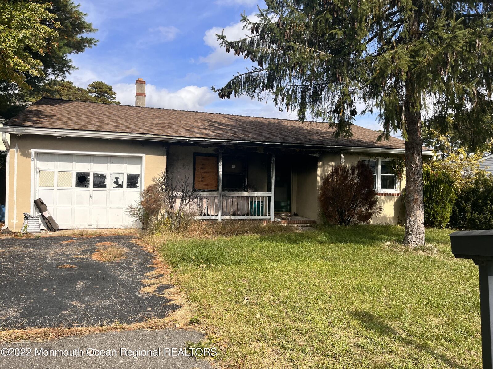 Property Photo:  189 3rd Avenue  NJ 08757 