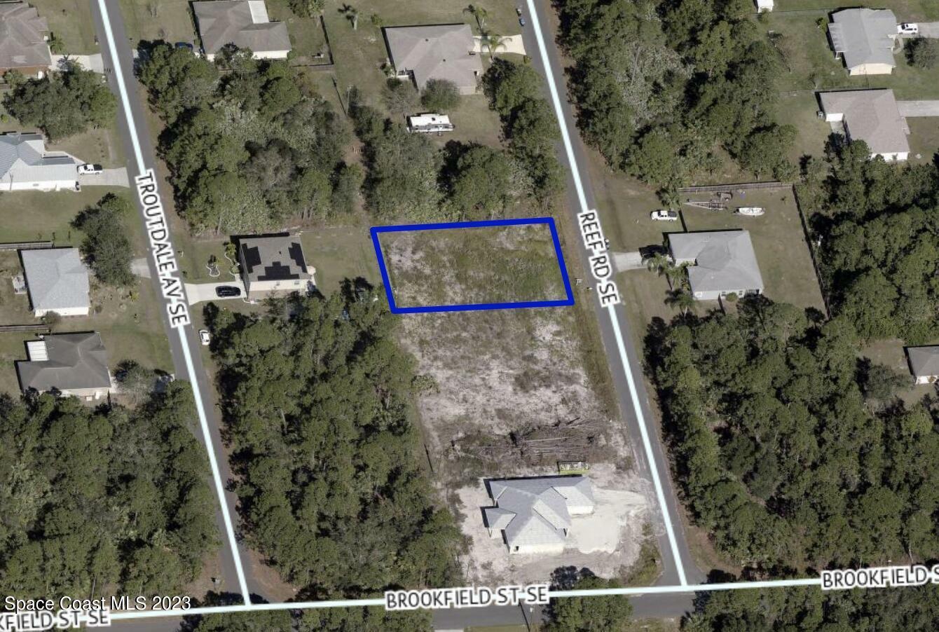 Property Photo:  3280 Reef Road SE  FL 32909 