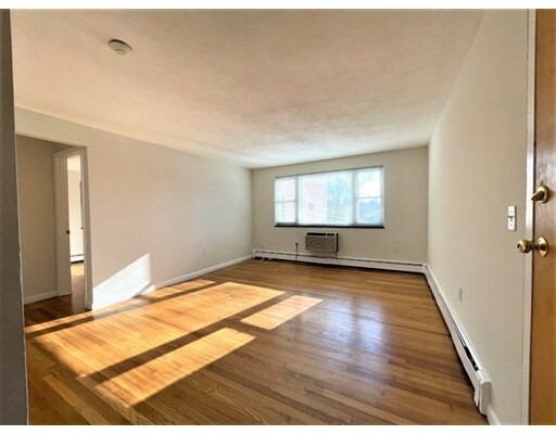 Property Photo: 580 Salem Street 9 MA 01880