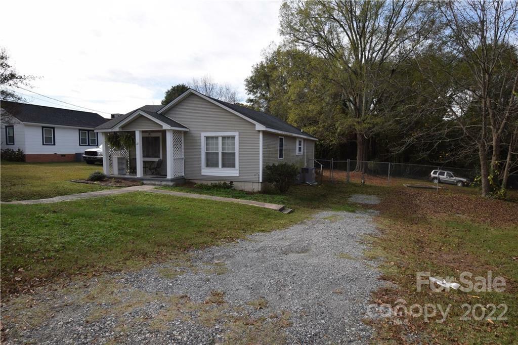 Property Photo:  125 Proctor Street  NC 28052 