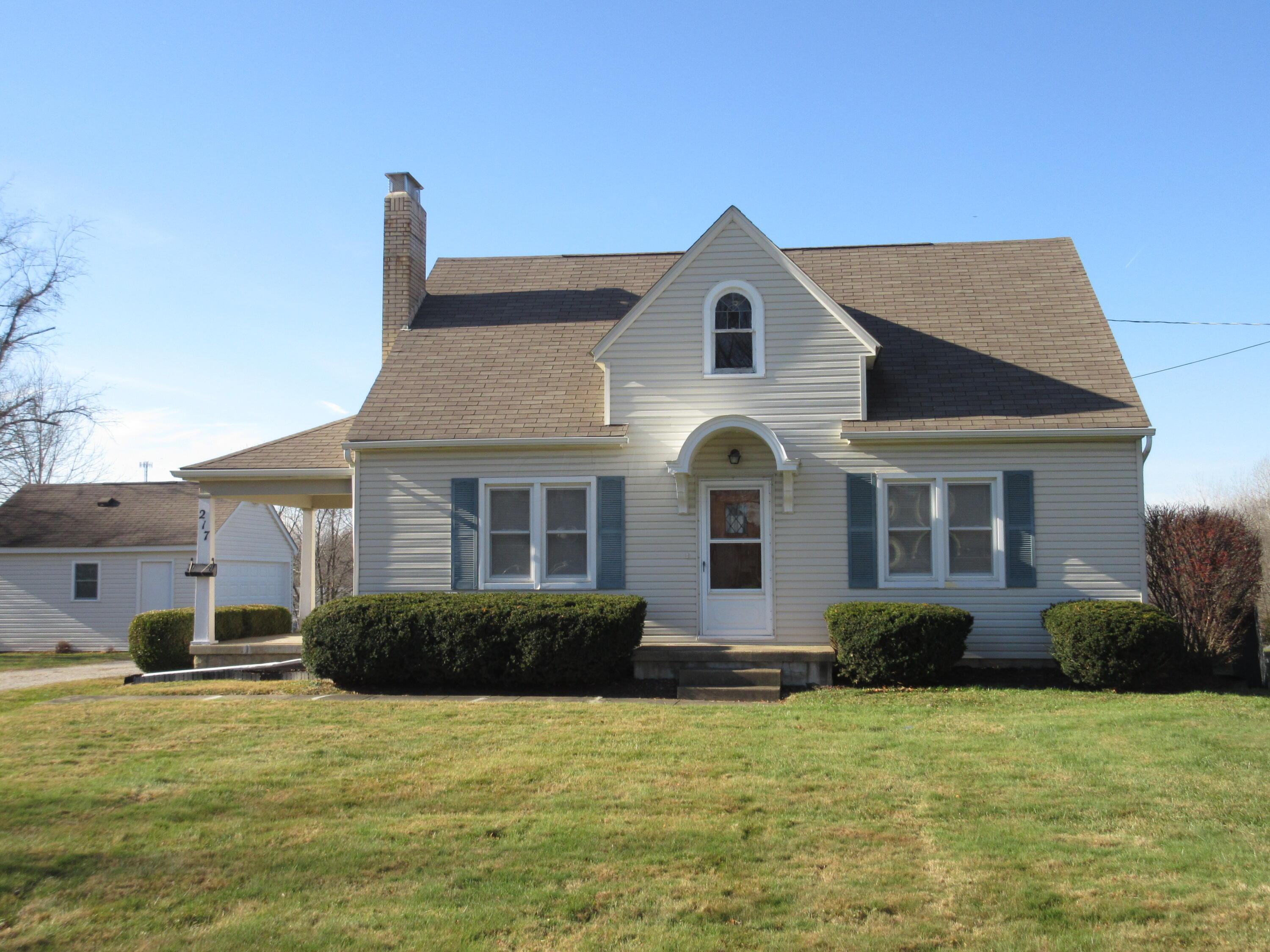 217 N 14th Street  Newark OH 43055 photo