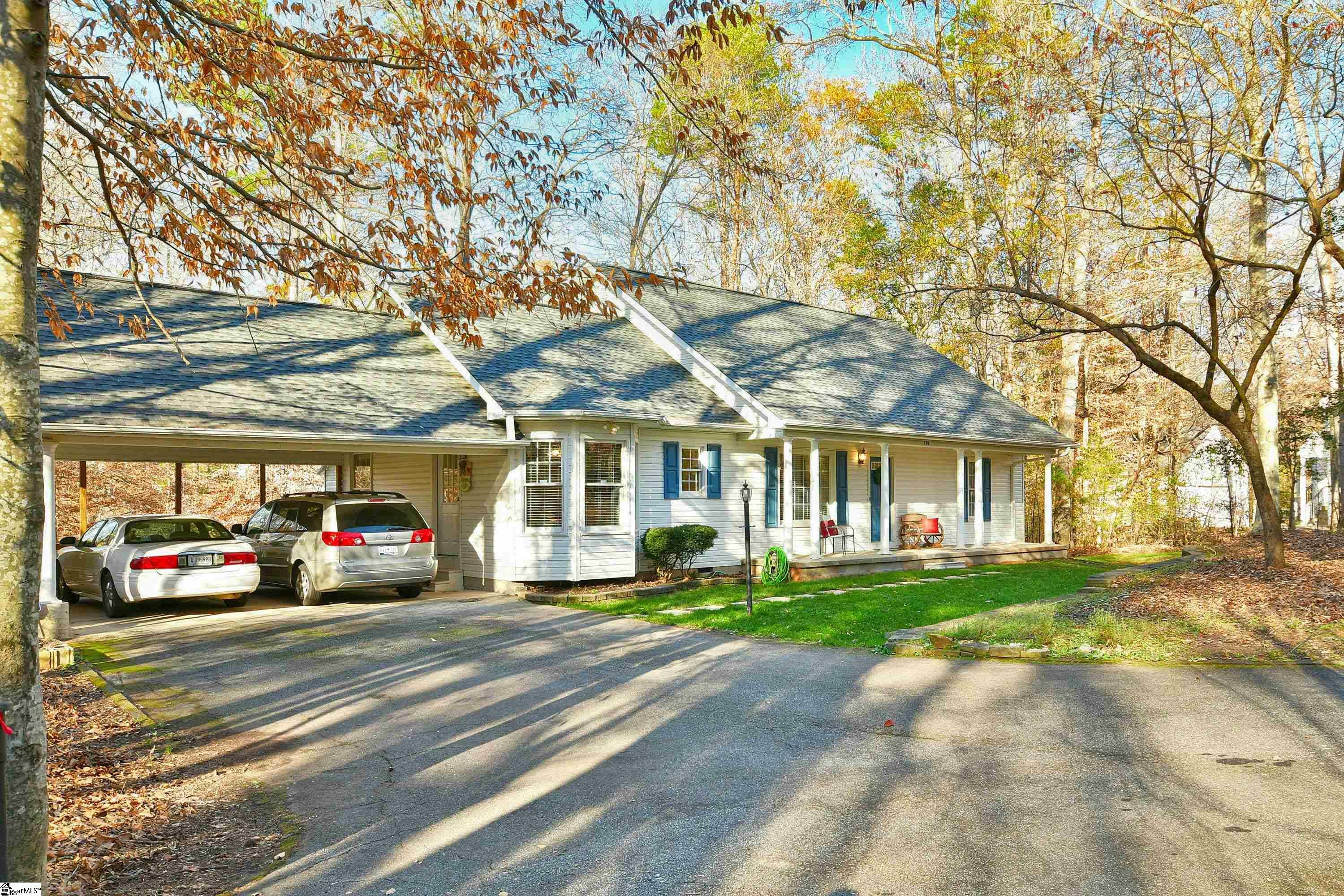 Property Photo:  174 N Moore Road  SC 29680 