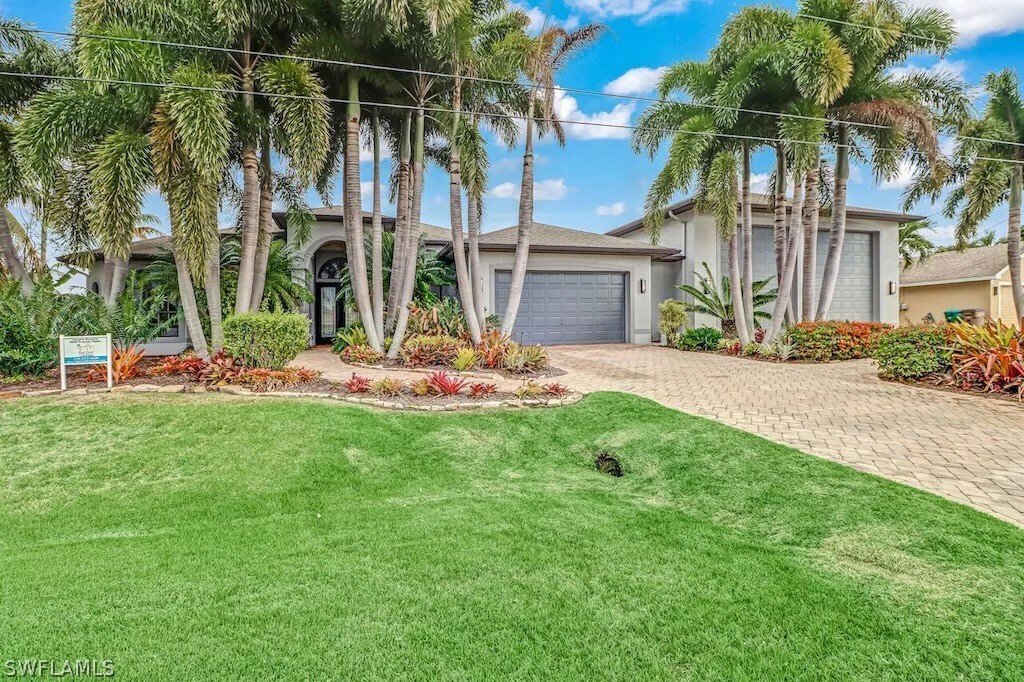 Property Photo: 3825 SW 17th Place FL 33914