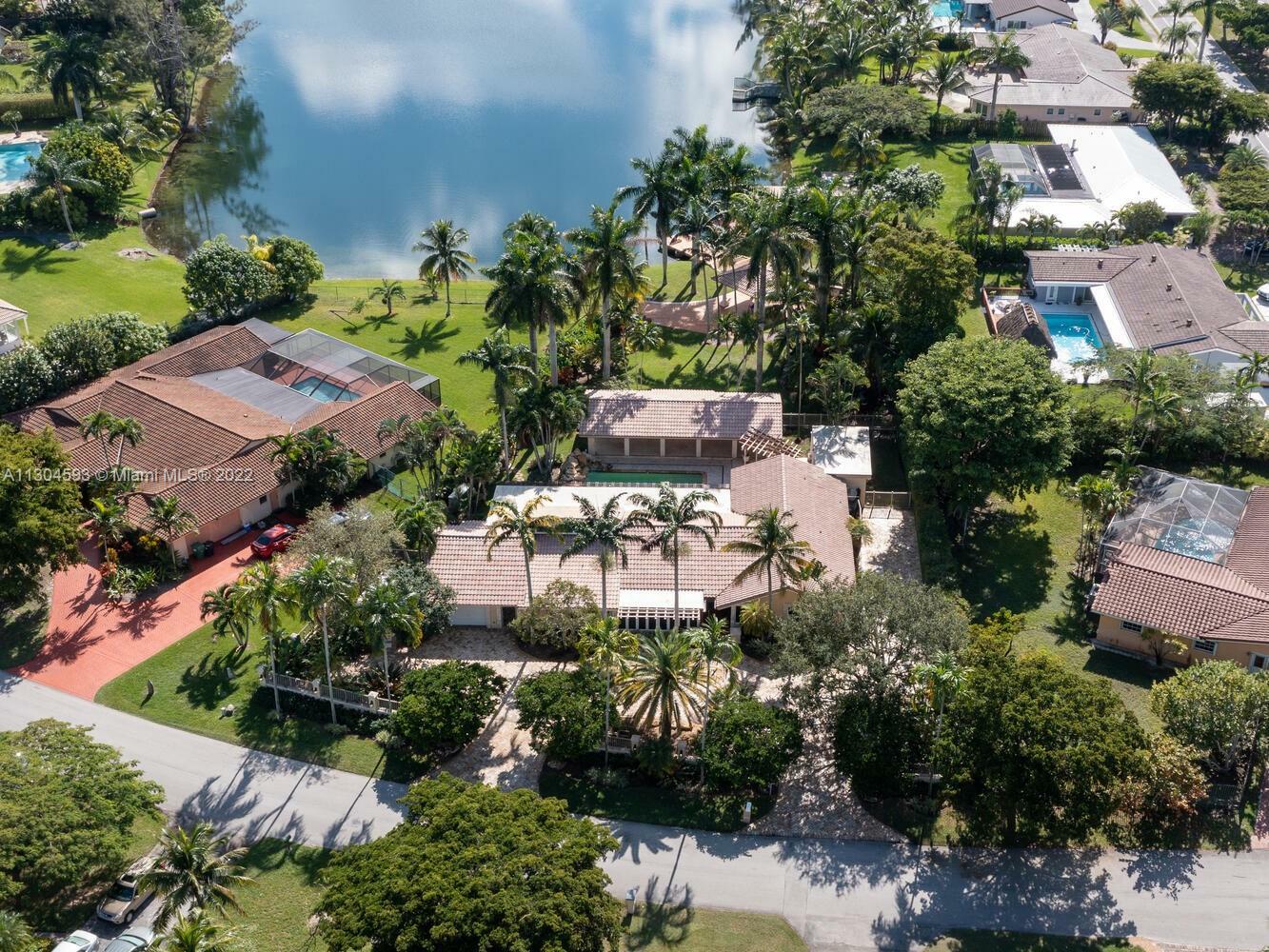 Property Photo: 9130 SW 140th St FL 33176