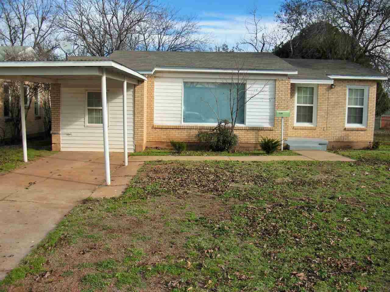 Property Photo: 3611 Garfield Street TX 76308