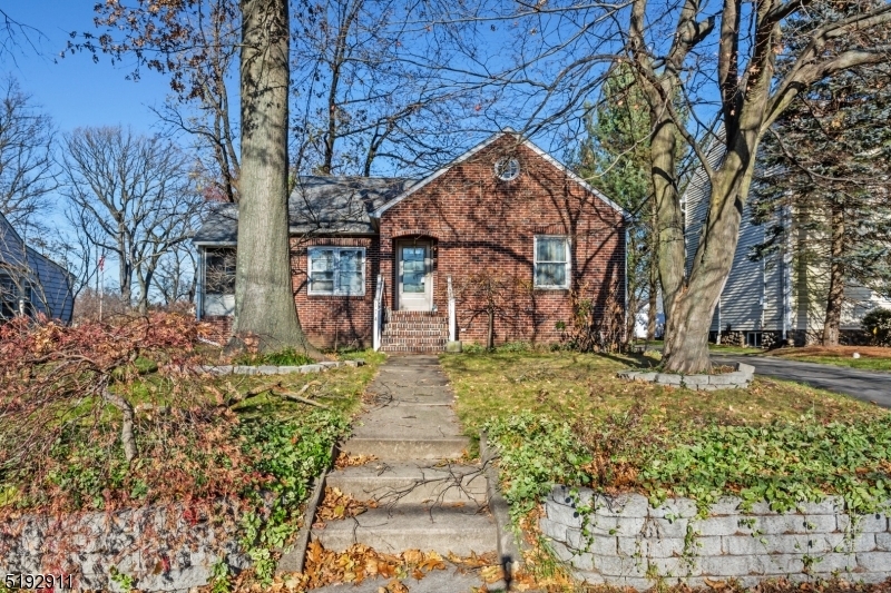 Property Photo:  174 Glen Ave  NJ 07432 