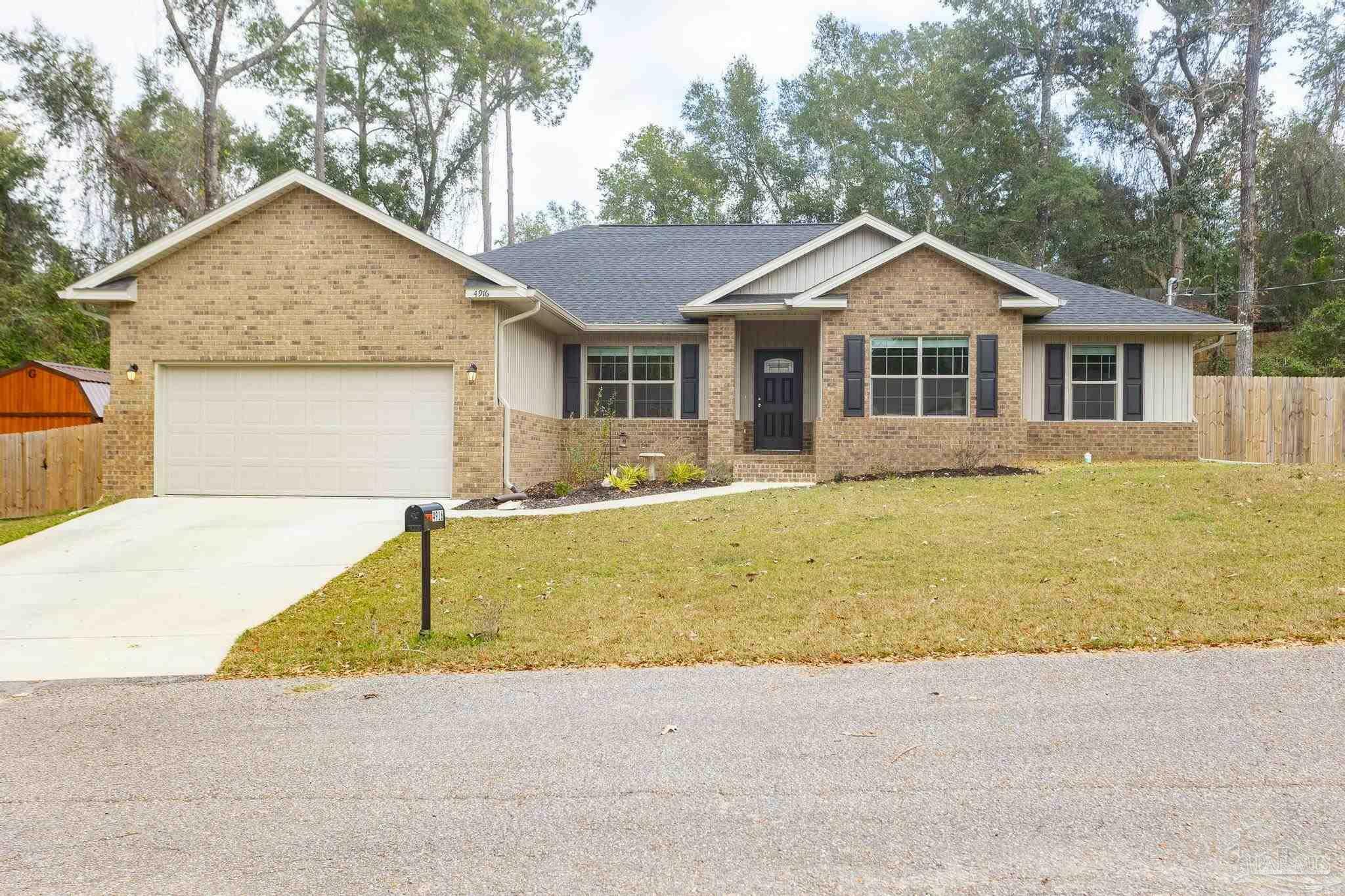 Property Photo: 4916 Timothy Twitchell Dr FL 32583