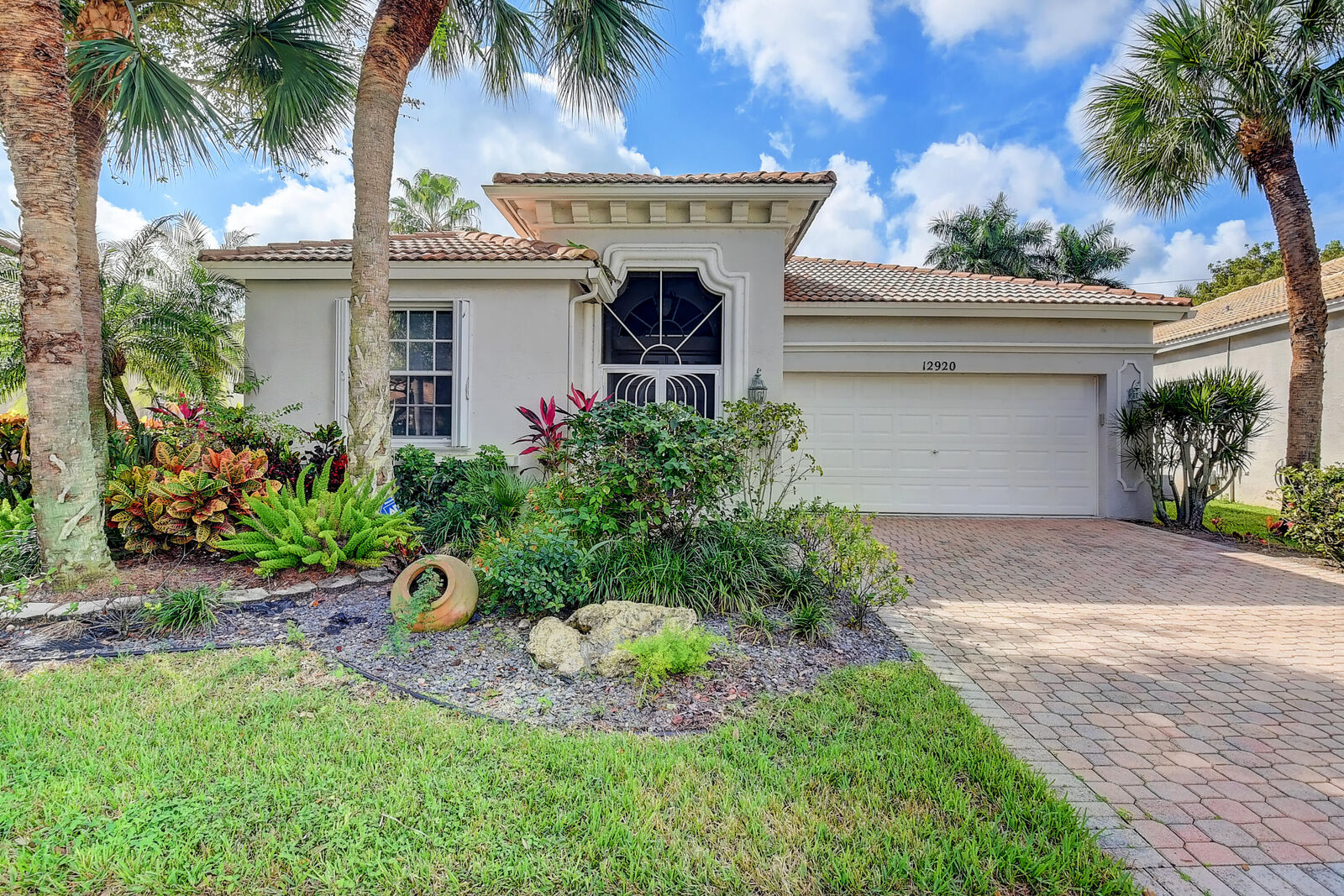Property Photo:  12920 Coral Lakes Drive  FL 33437 