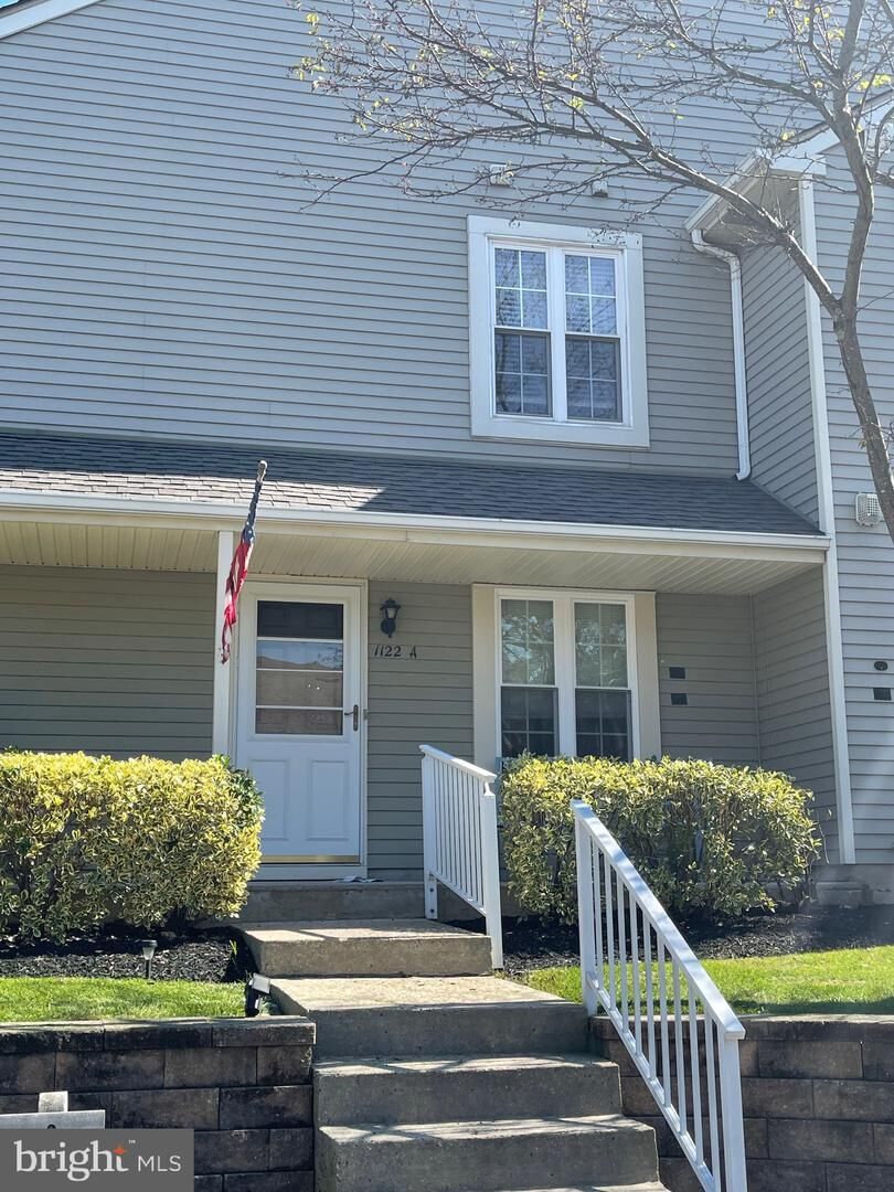 Property Photo:  1122 Thornwood Drive A  NJ 08054 