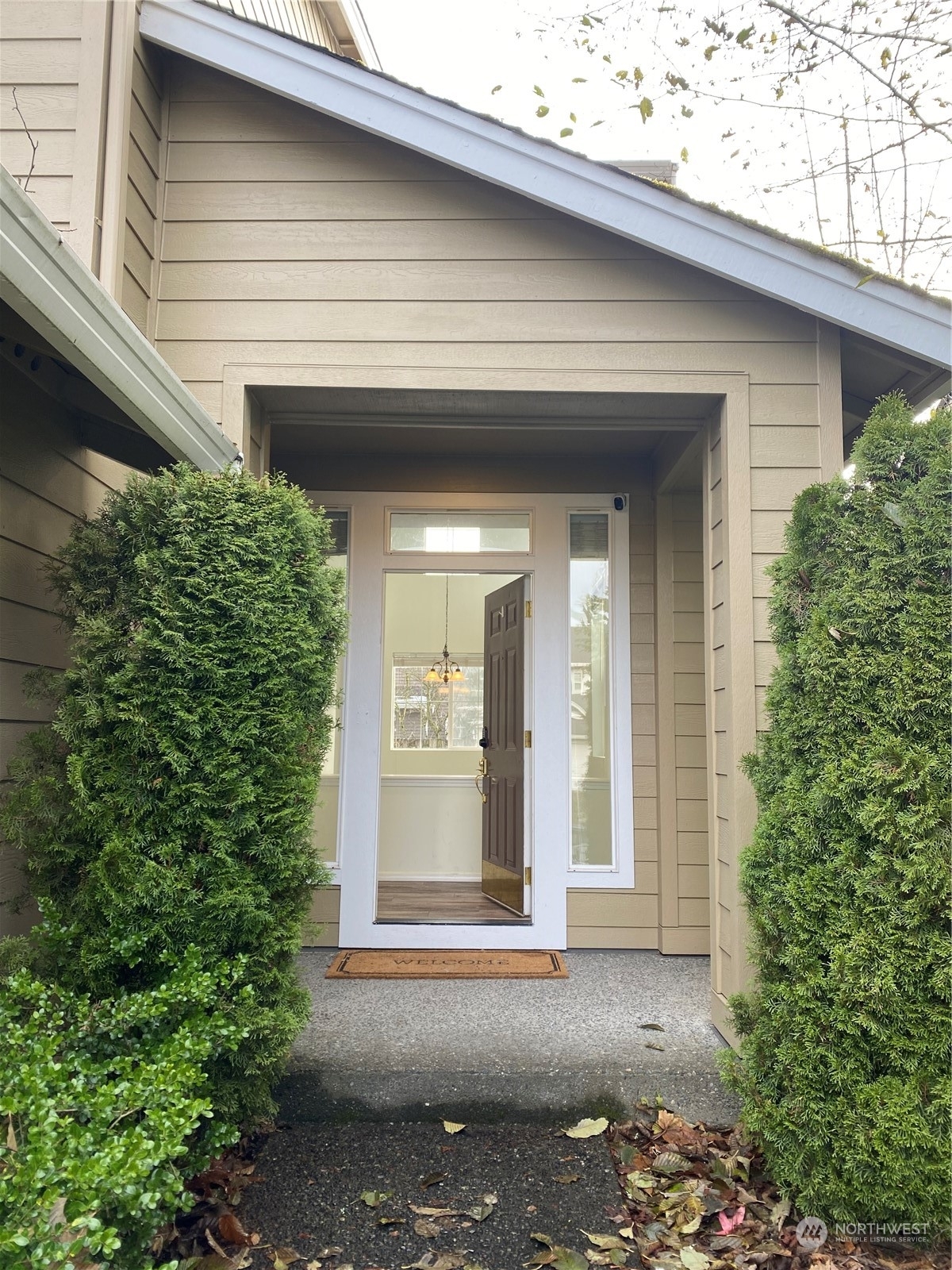 Property Photo:  24035 SE 11th Place  WA 98075 