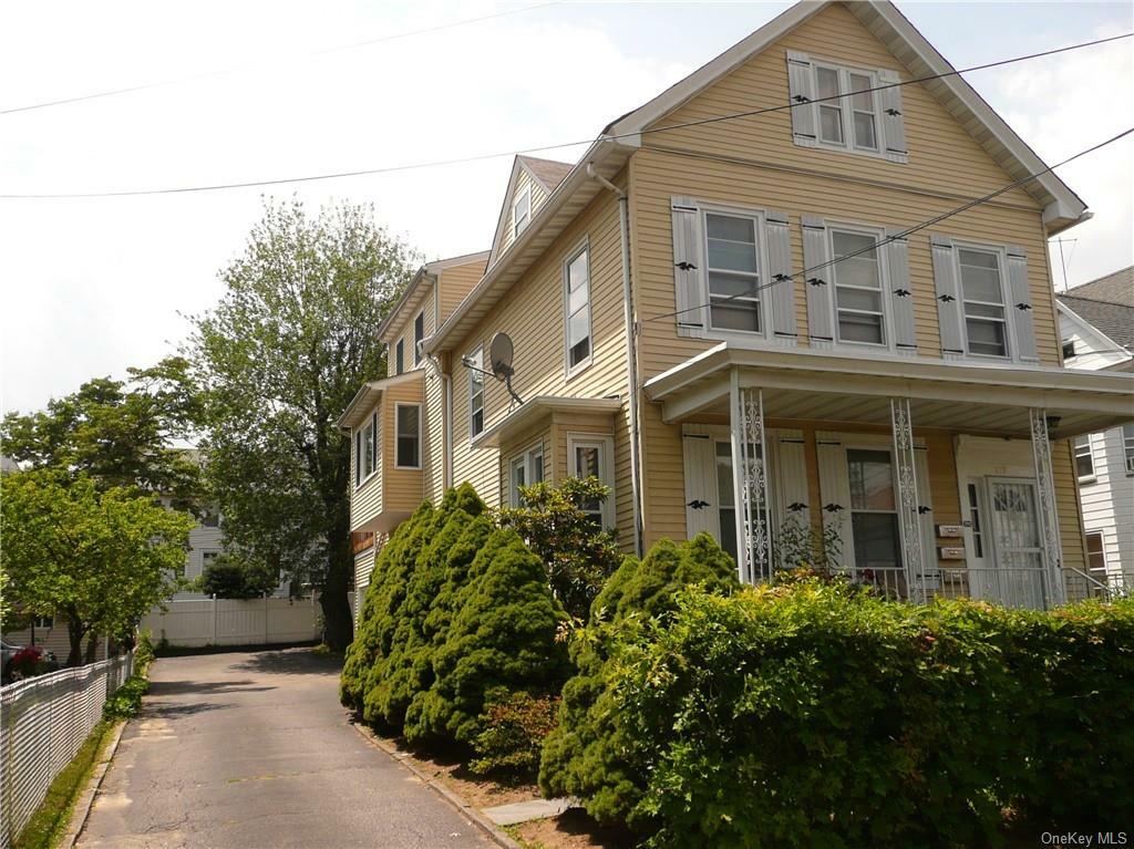 Property Photo:  279 N Washington Street  NY 10591 