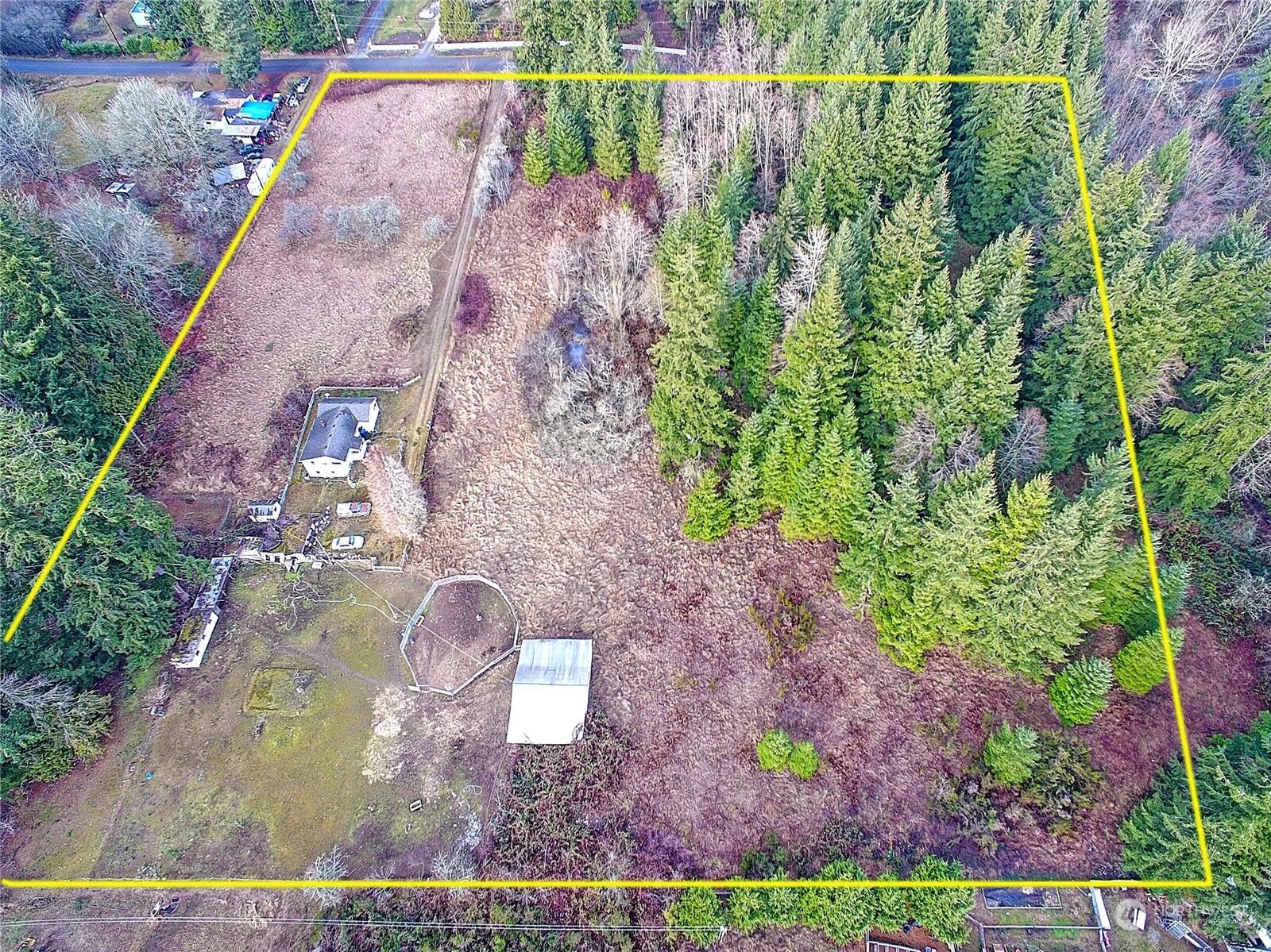 Property Photo:  8518 184th Street NW  WA 98292 