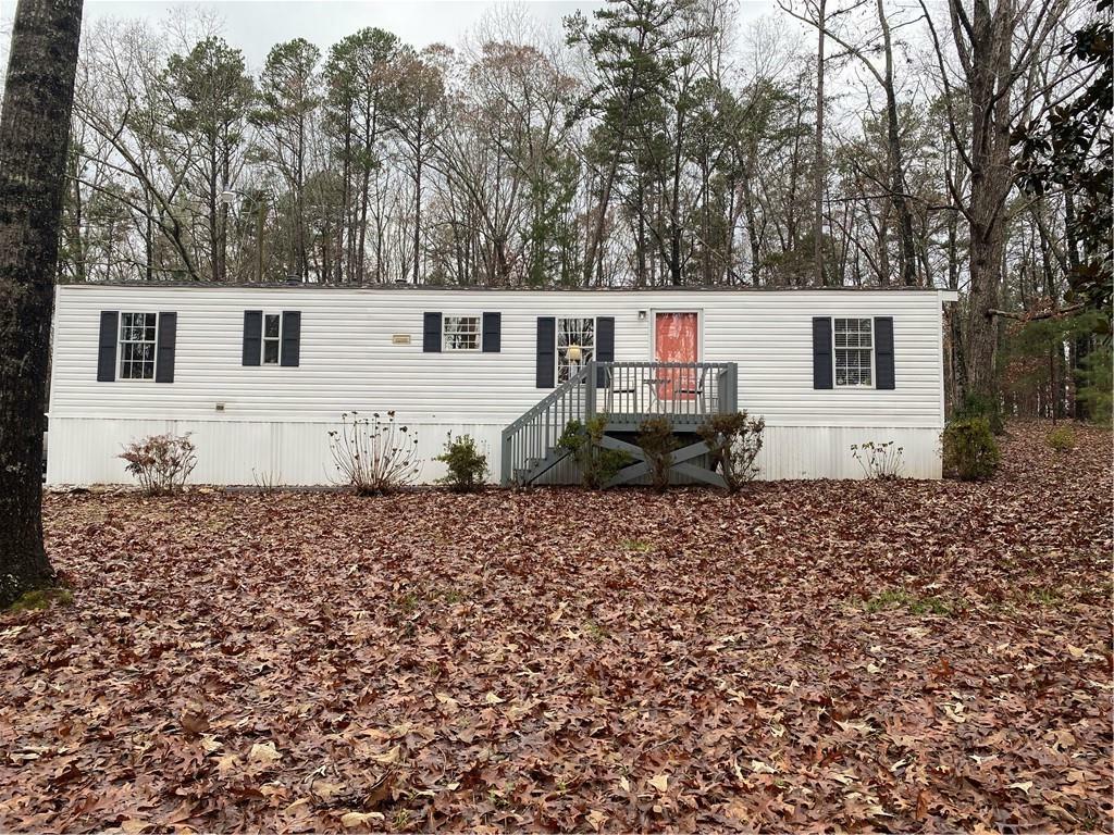 Property Photo:  330 Knox Cove Road  SC 29693 