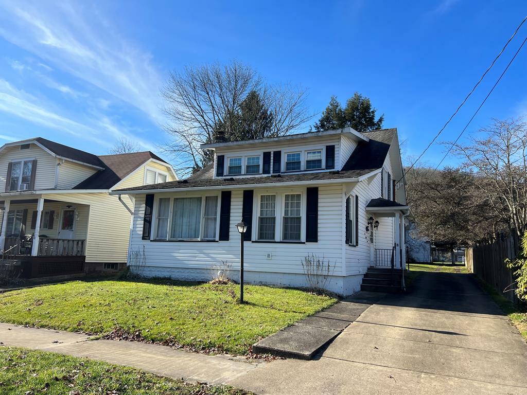 Property Photo:  635 Elk Street  PA 16323 