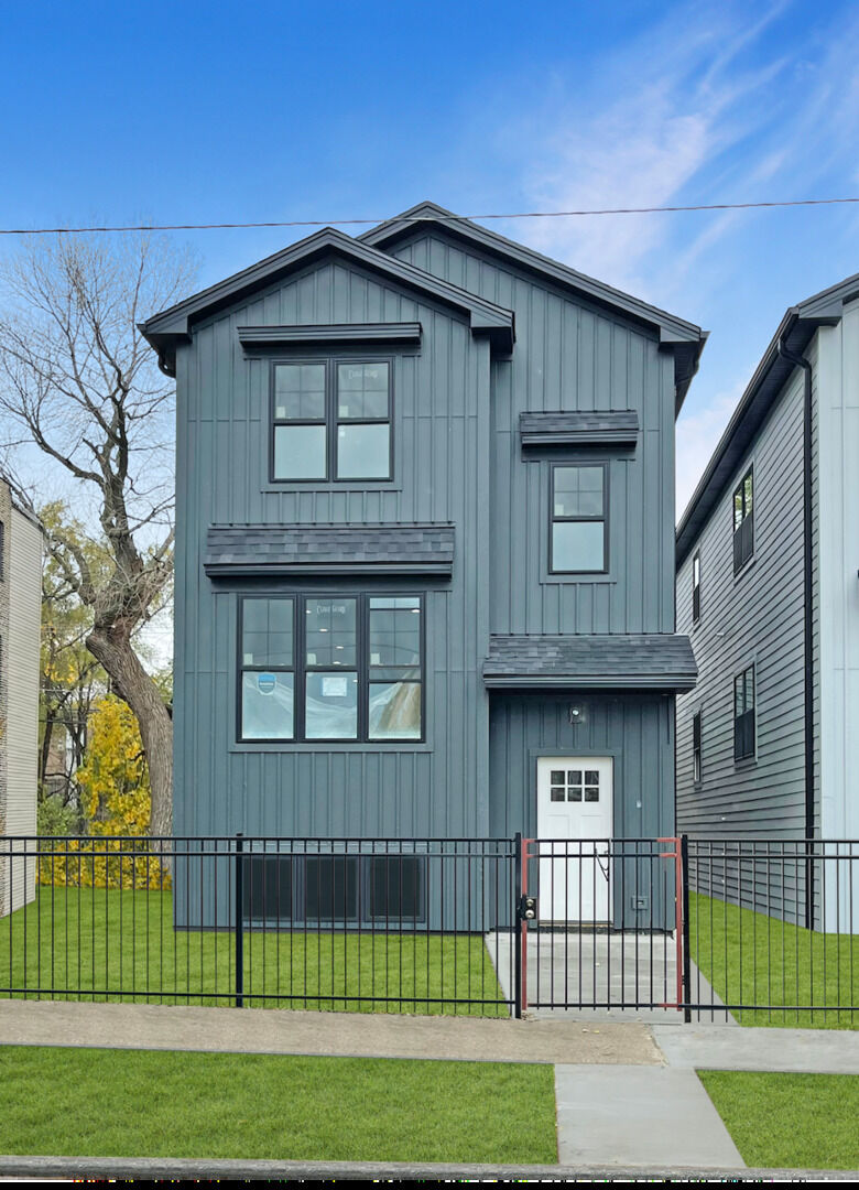 Property Photo:  6418 S Champlain Avenue 3  IL 60637 