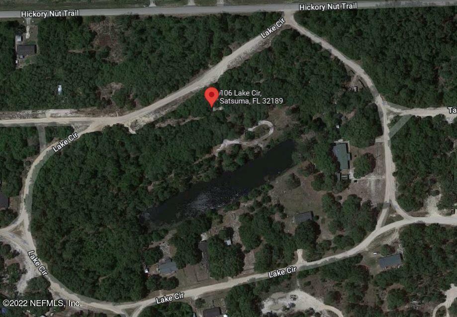 Property Photo: 106 Lake Circle FL 32189