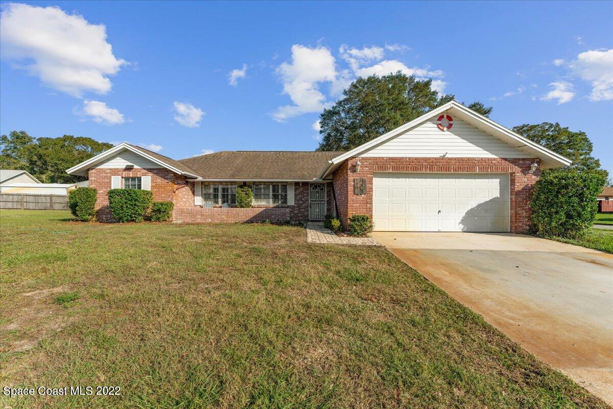 Property Photo:  4065 Spring Creek Lane  FL 32780 