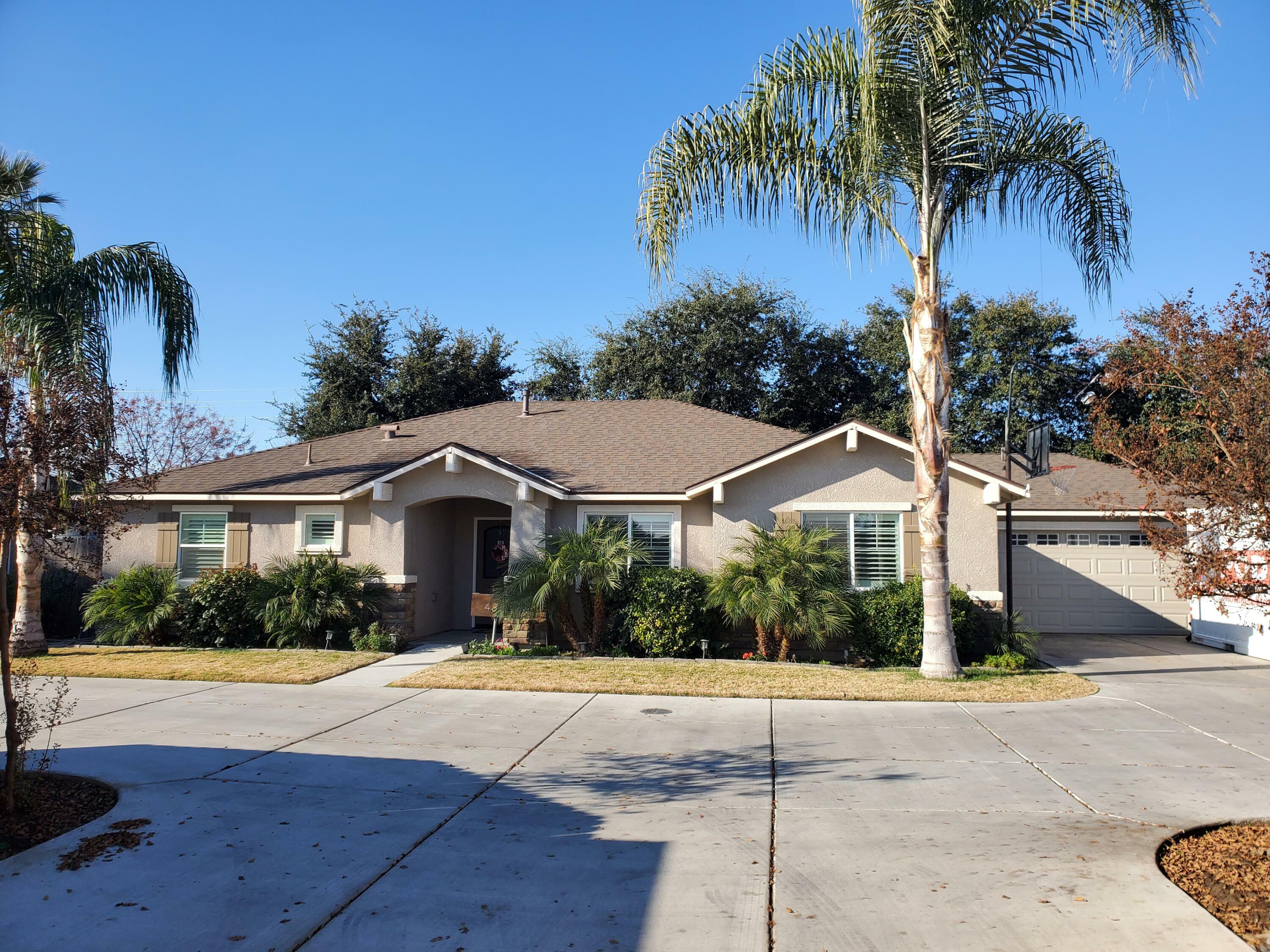 Property Photo:  485 Descanso Bay Court  CA 93274 