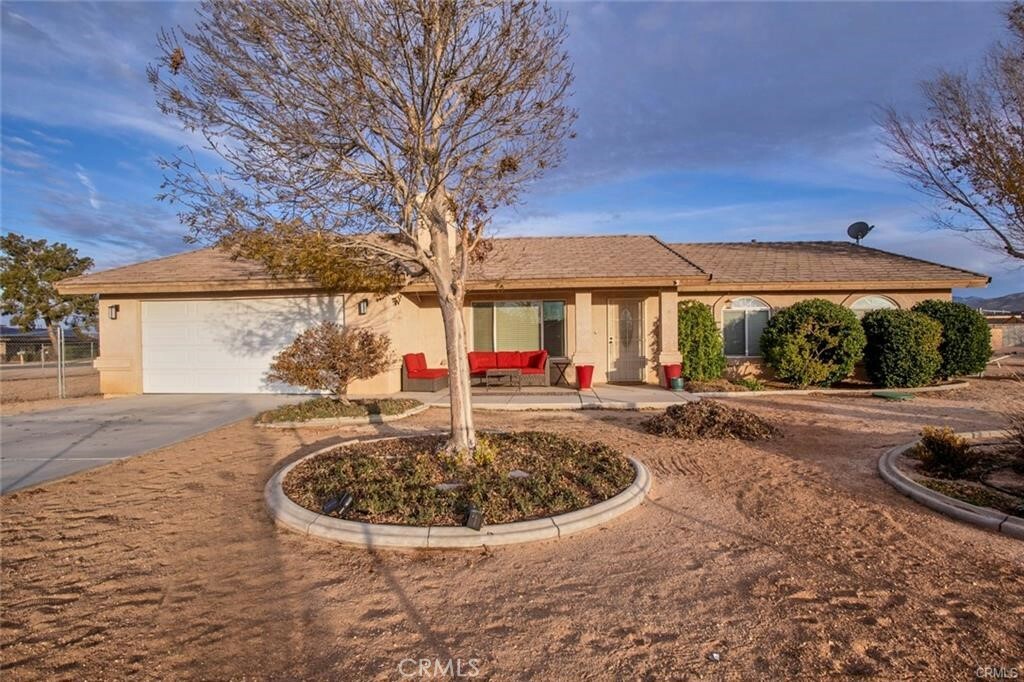 Property Photo:  10879 Saratoga Road  CA 92308 