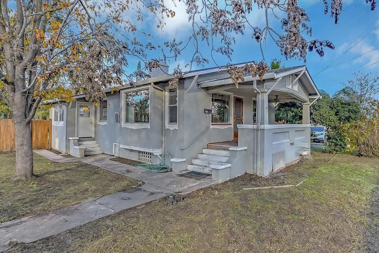 Property Photo: 413 East 6th Street CA 95020